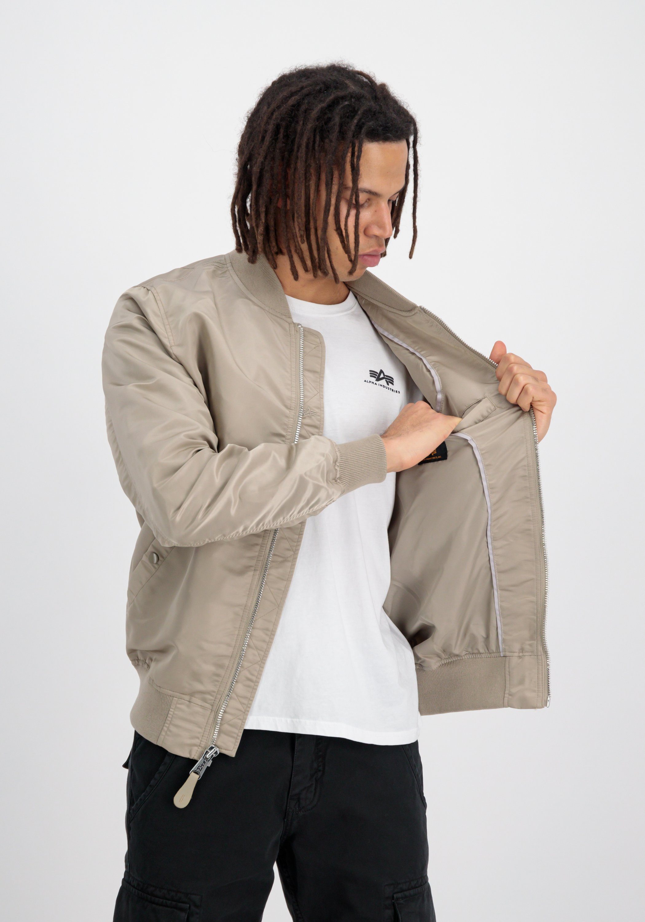 Alpha Industries Bomberjacke MA-1 VF Light