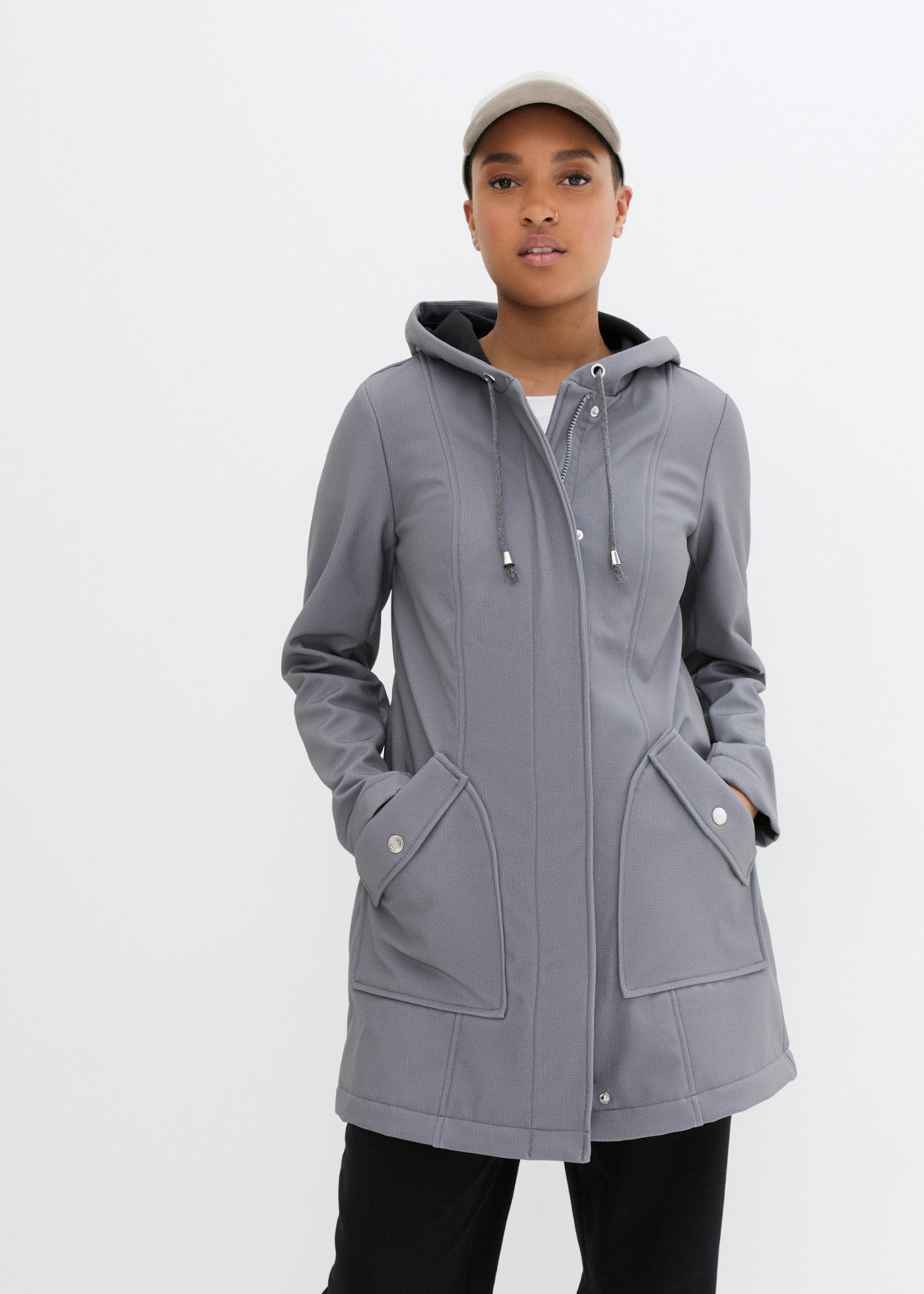 bonprix Softshelljacke sportlicher Stil, gerade Passform, mit Zwei-Wege-Reißverschluss