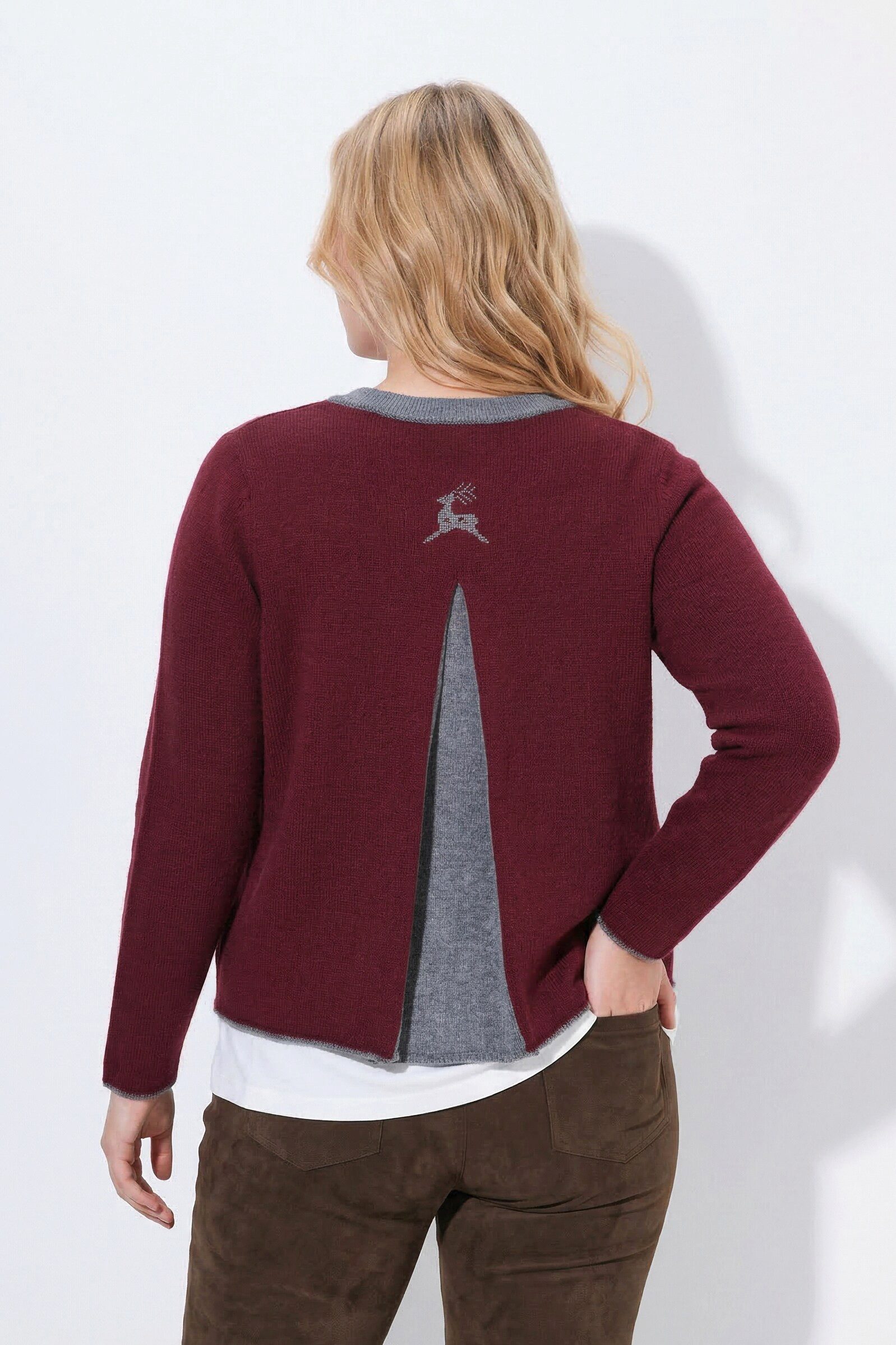 Ulla Popken Strickjacke Strickjacke Hirsch-Stickerei Trachtenknöpfe