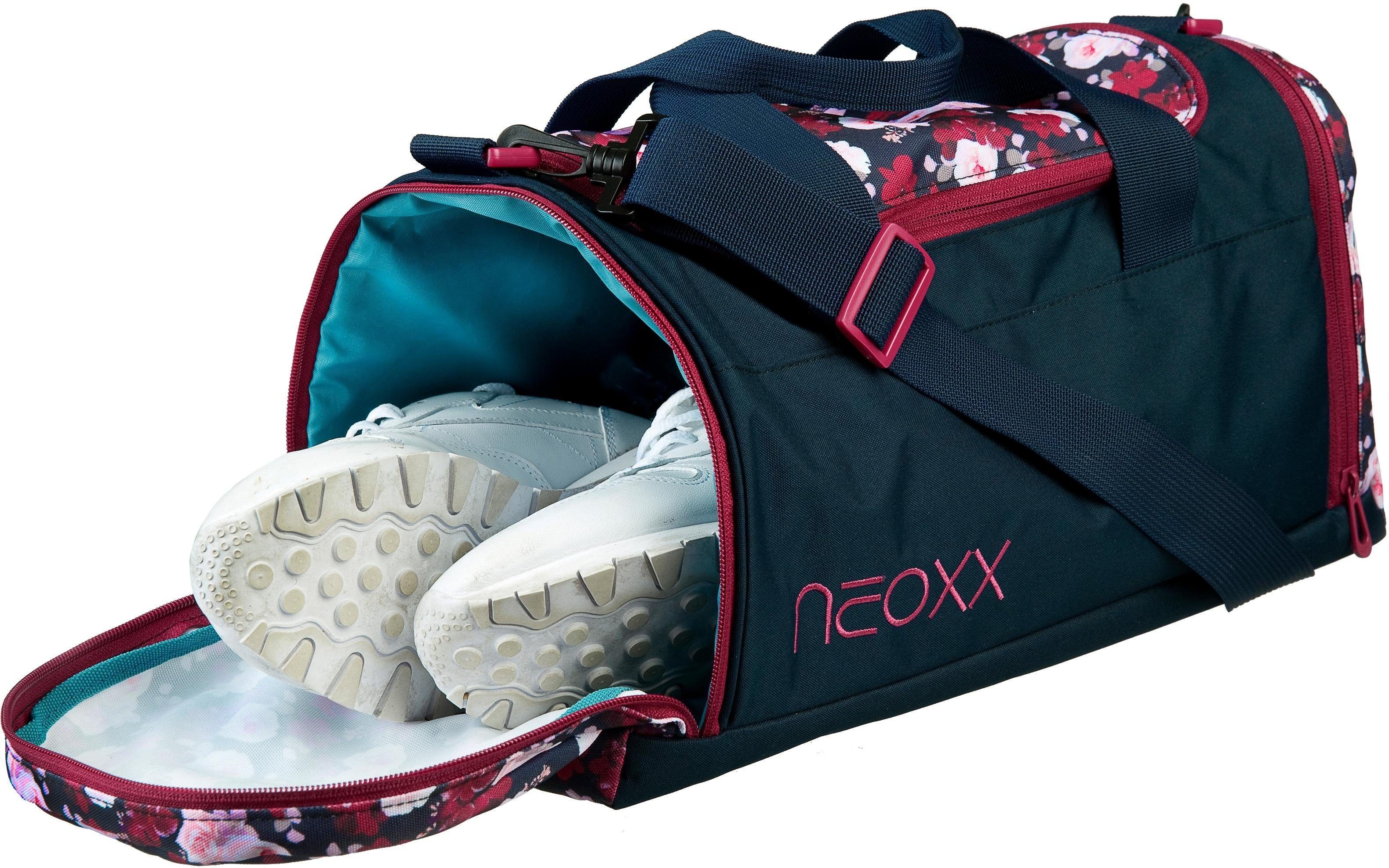 neoxx Sporttasche My Blooms, recycelten Heart PET-Flaschen Champ, aus