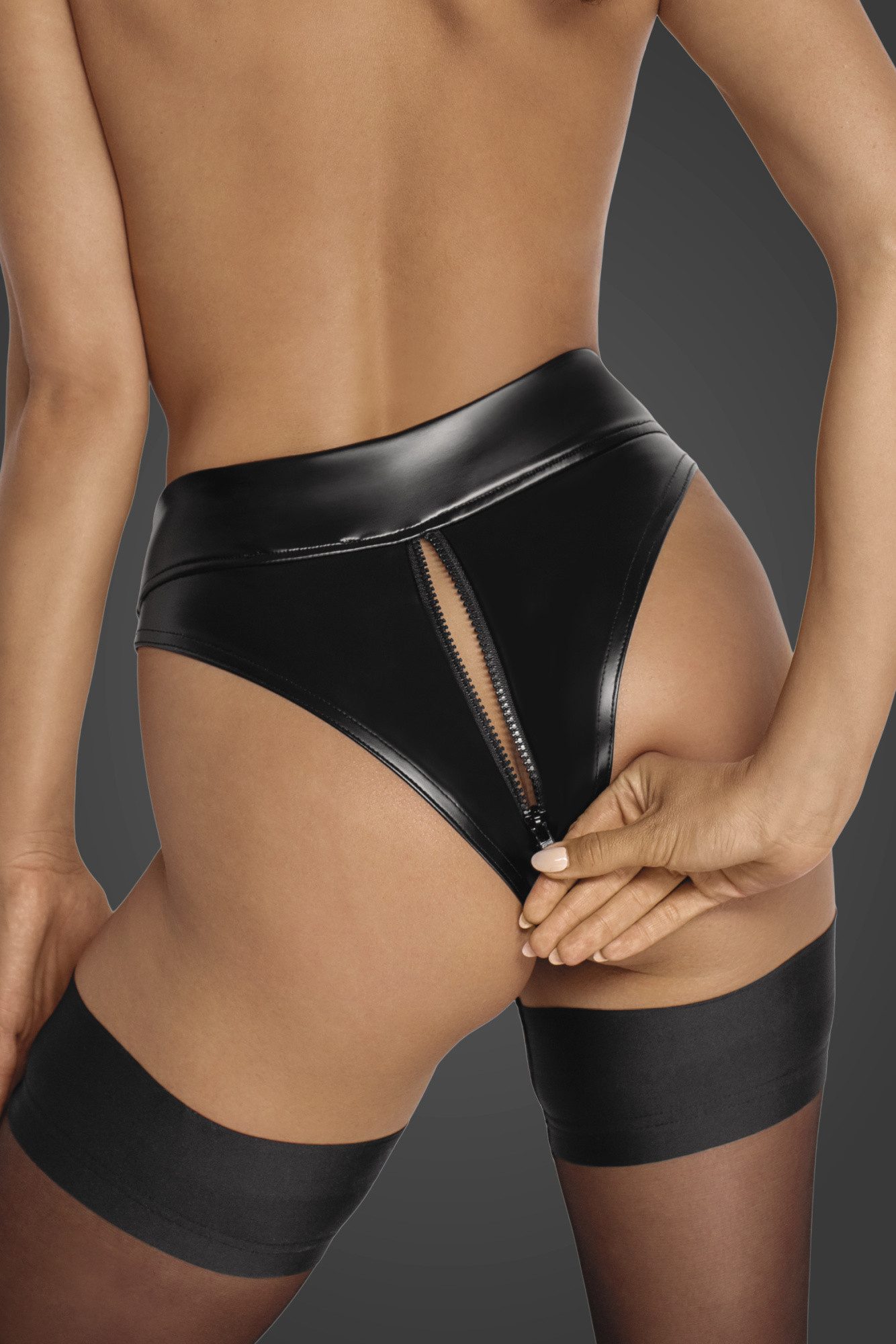 Noir Handmade Slip Damen Dessous Wetlook Slip in schwarz mit 2-Wege-Reißverschluss zum öf