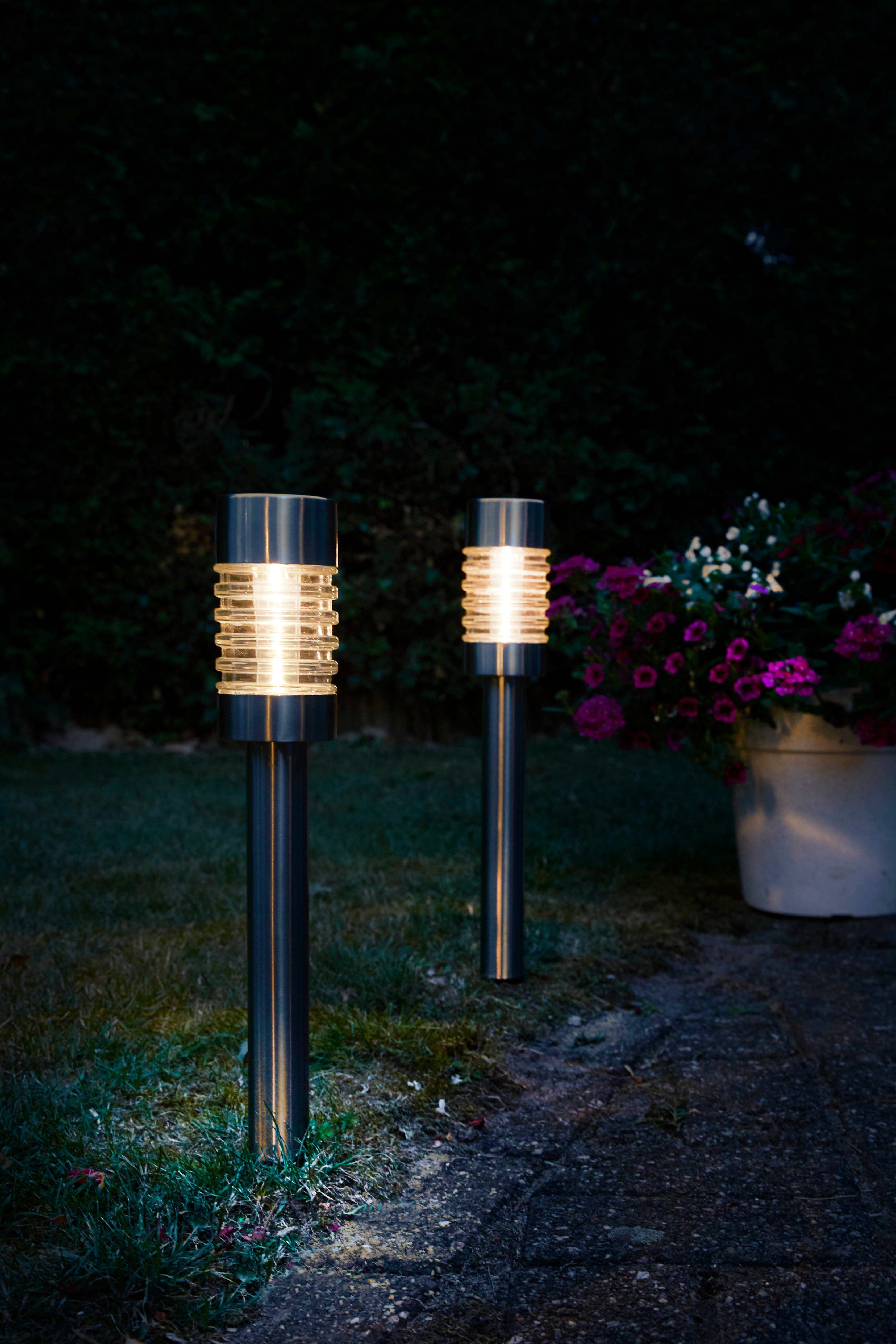 Luxform Gartenleuchte Solar-Gartenleuchten - Torino - 2 Stück - Silber, LED fest integriert, Ganzjährig Solar