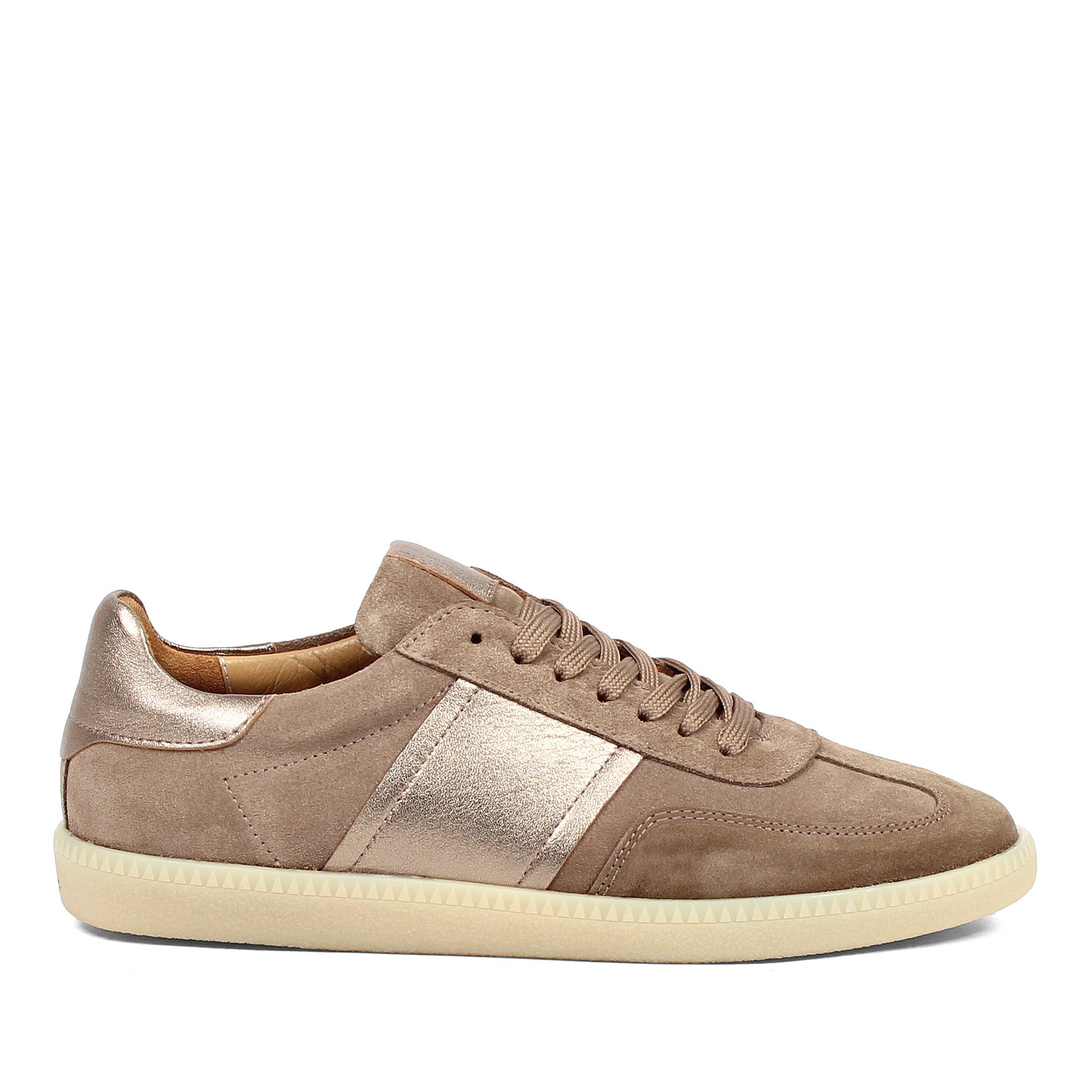 115-20622 Sneaker