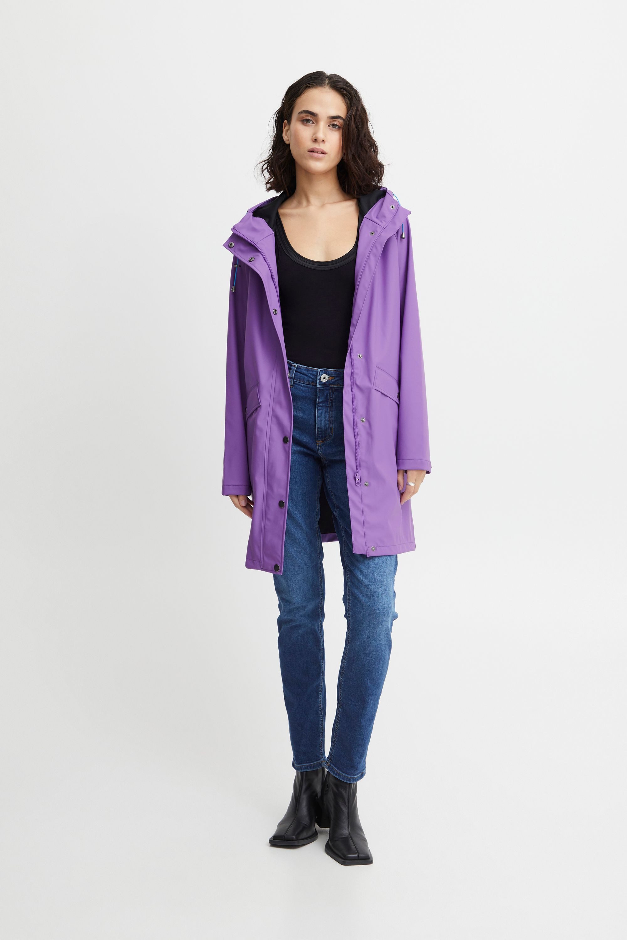 Ichi Regenjacke IHTAZI Übergangsjacke aus wetterfestem günstig online kaufen