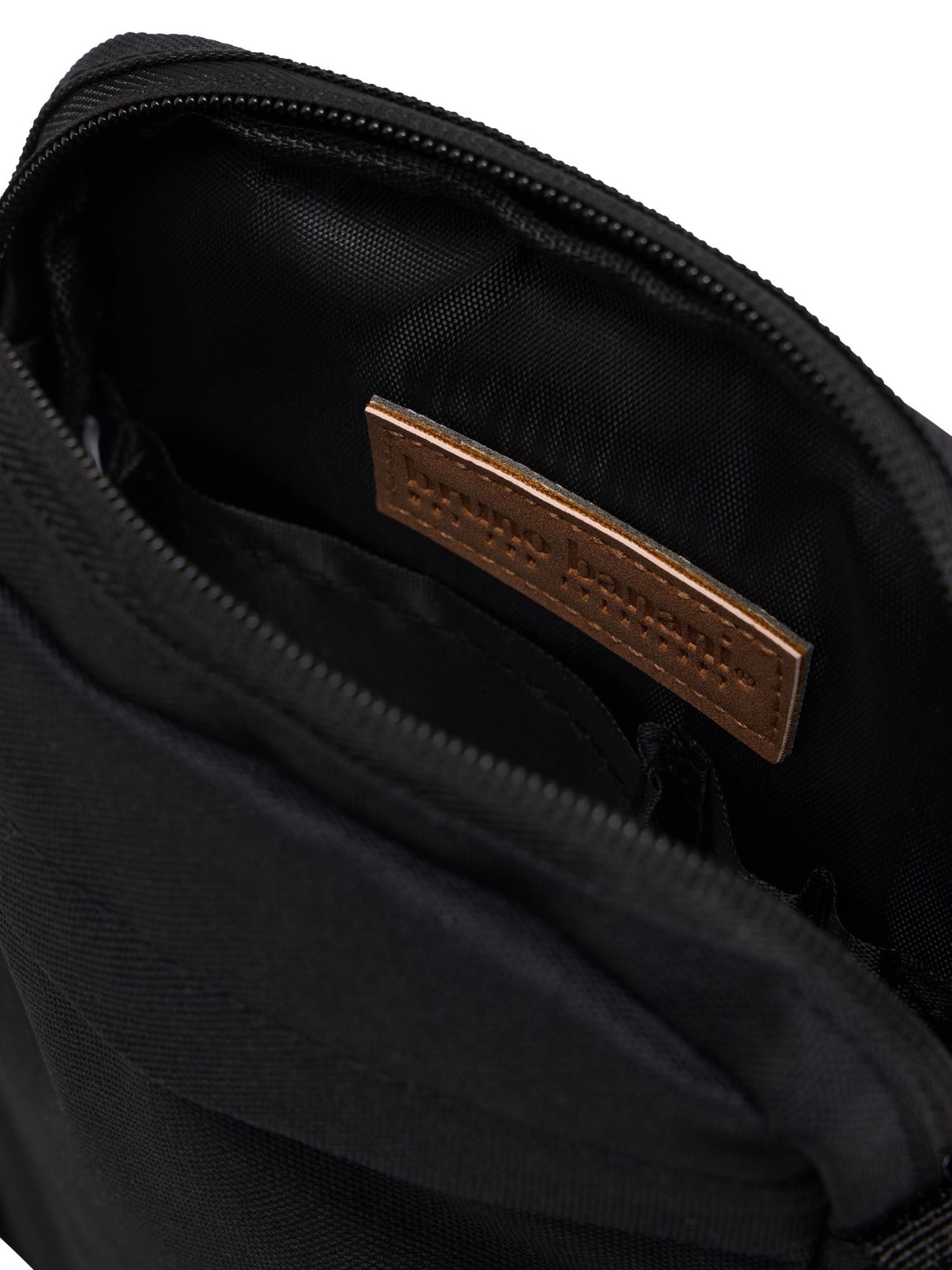 Bruno Banani Umhängetasche DENNIS