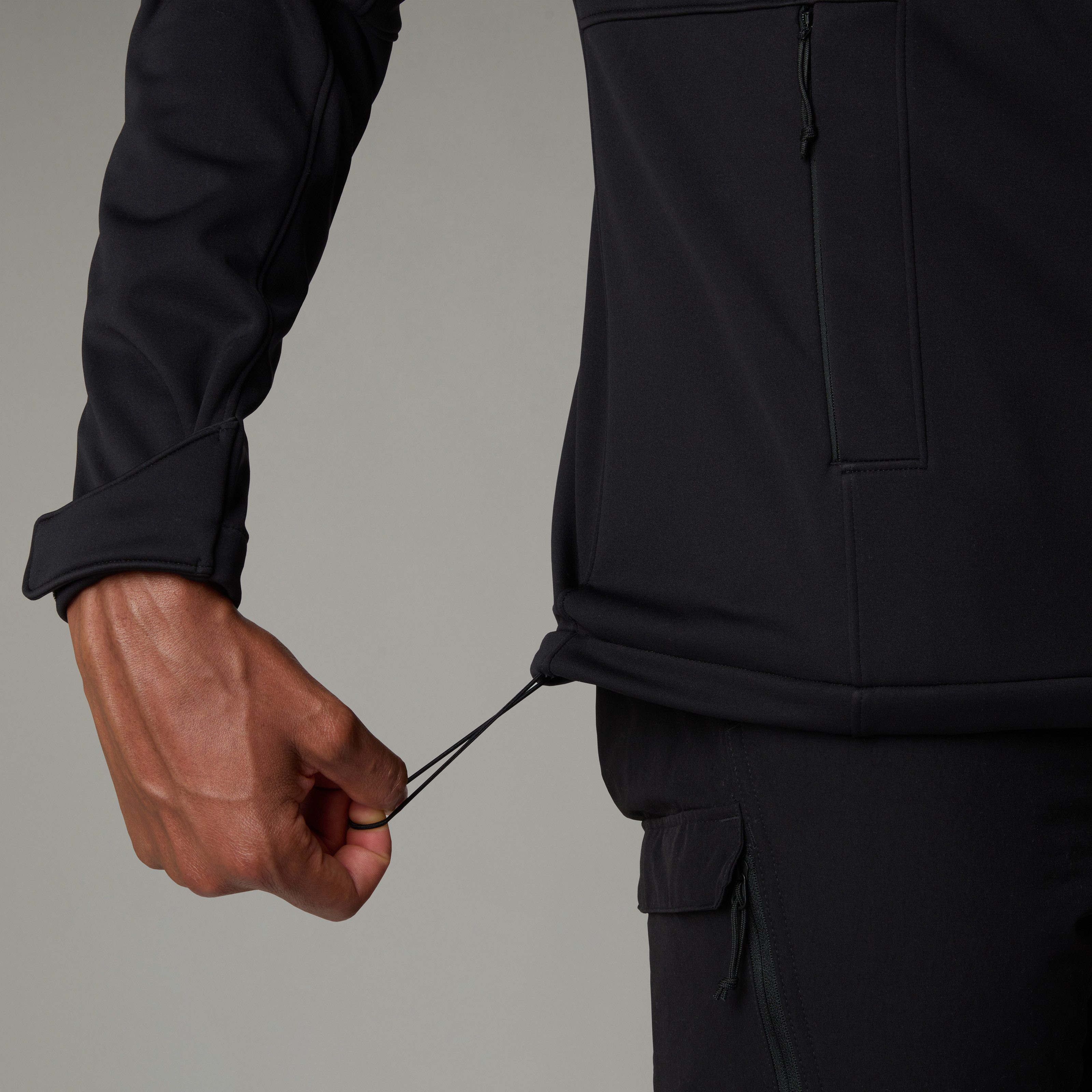 The North Face Softshelljacke sportlicher Stil, für Outdoor-Aktivitäten, mit abnehmbarer Kapuze
