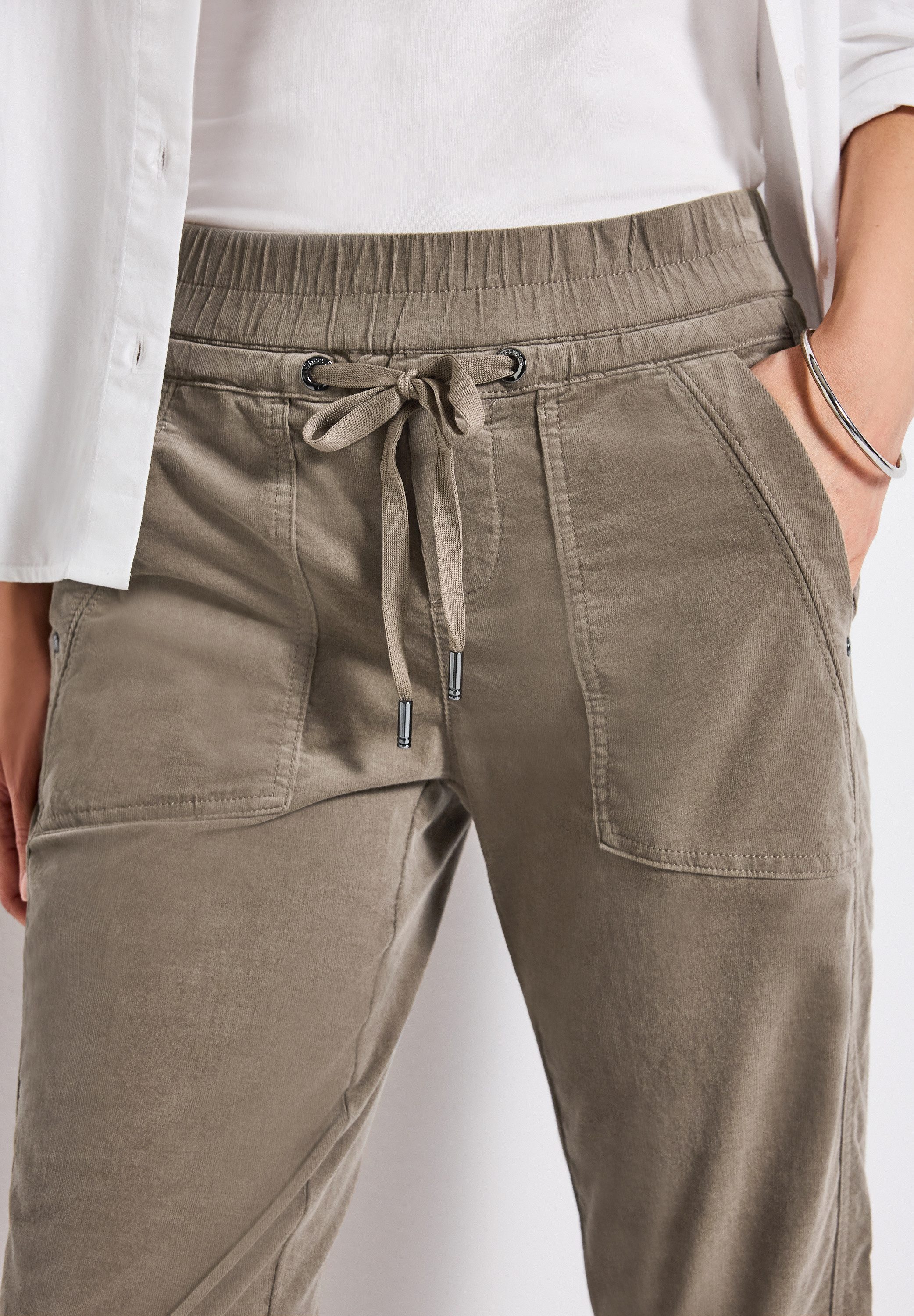STREET ONE Cordhose Style Bonny mit Taschen