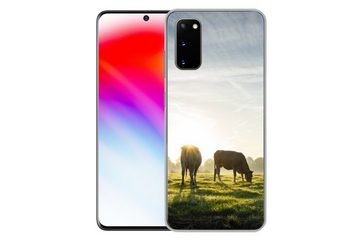 MuchoWow Handyhülle Kühe - Sonne - Gras, Phone Case, Handyhülle Samsung Galaxy S20, Silikon, Schutzhülle