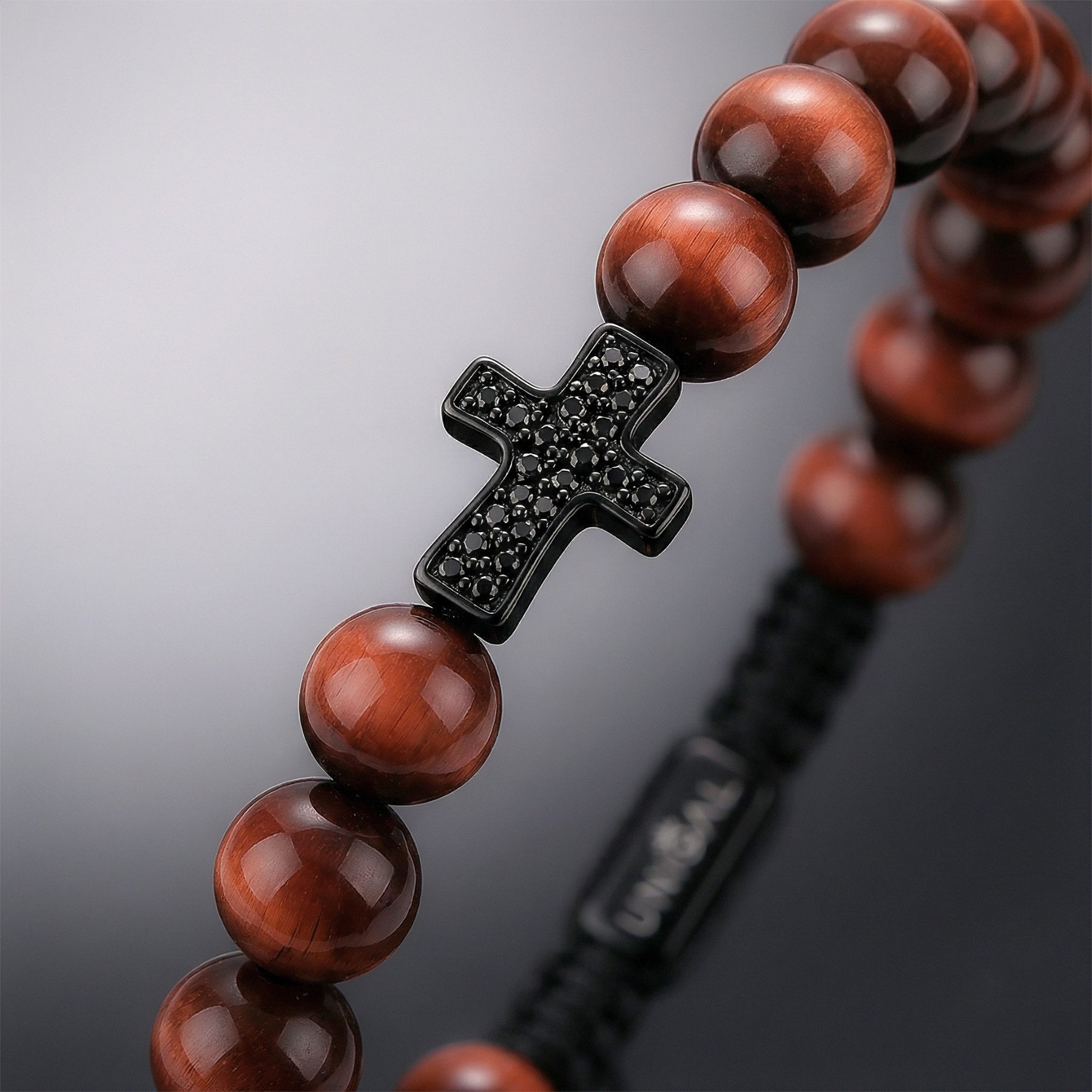 UNIQAL.de Armband aus Naturstein mit Edelstahl-Kreuz & Zirkonia – Unisex, 8 mm (Schutzsymbol, Energieeffekt, dezente Eleganz in moderner Ausführung, handgefertigt, langlebige Qualitätsarbeit), modernes Herren-Statement, ideale Geschenkidee