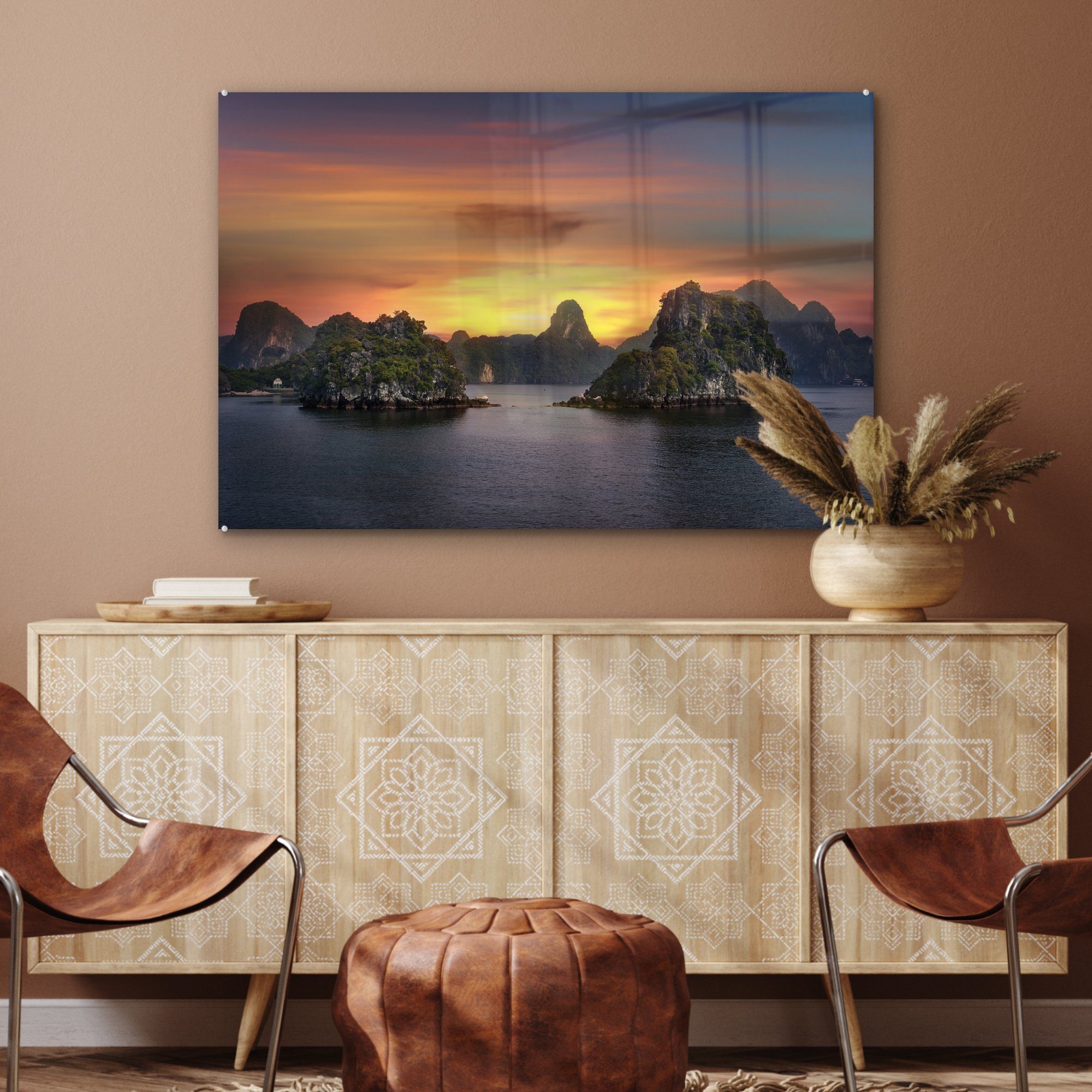 Acrylglasbilder Wohnzimmer der in Acrylglasbild MuchoWow & Schlafzimmer (1 Sonnenuntergang Halong-Bucht, St),