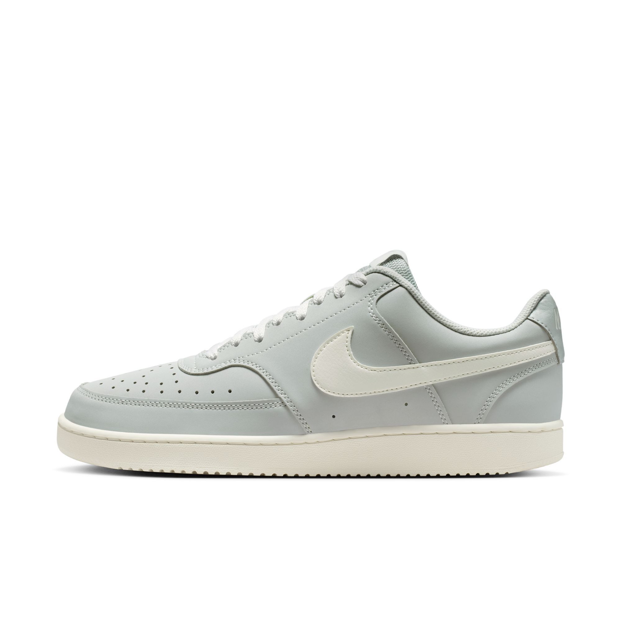 Nike Sportswear Court Vision Low Sneaker inspiriert vom Design des Nike Air Force