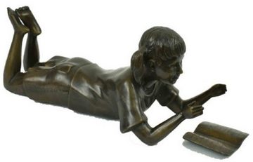 Casa Padrino Dekofigur Luxus Bronzefigur liegendes Mädchen liest Bronze 22 x 60 x H. 27 cm - Bronze Skulptur - Dekofigur - Deko Accessoires