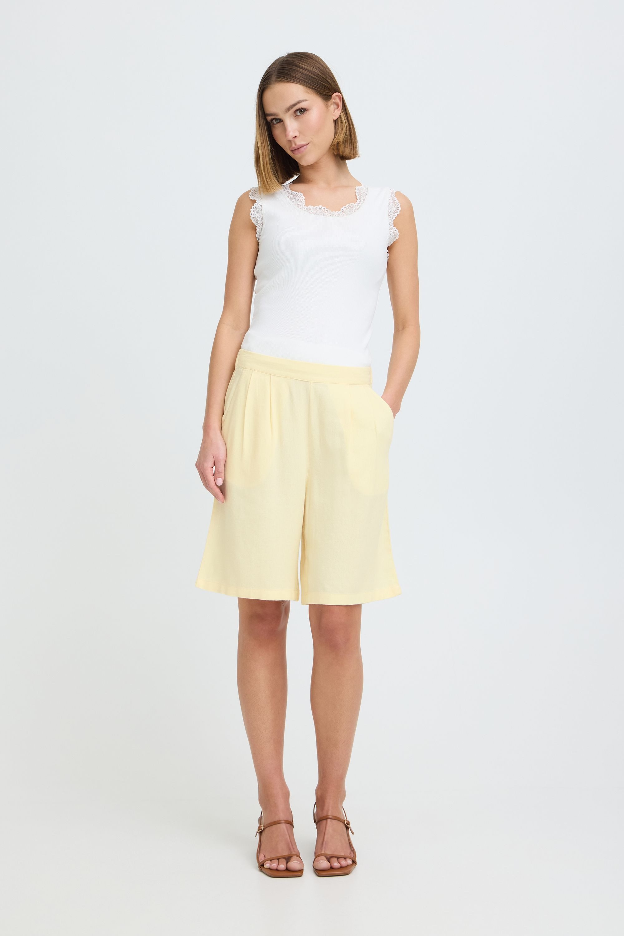 OXMO Leinenhose OXNInna Leinen-Mix-Shorts mit Bundfalten - Loose Fit