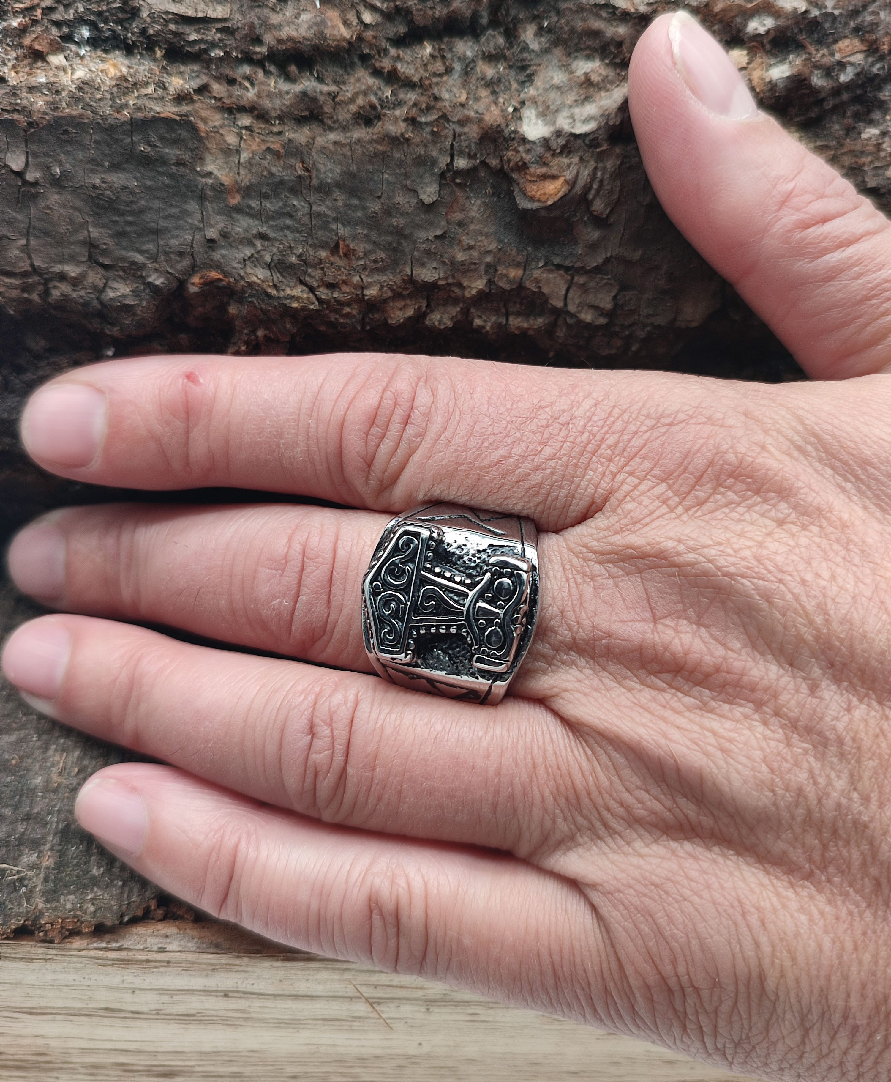 Kiss of Leather Siegelring Ring Fingerring Thorshammer aus Edelstahl, Gr. 58-76