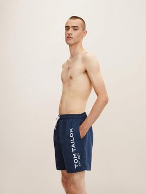 TOM TAILOR Badehose Badehose mit großem Schrift-Print seitlich