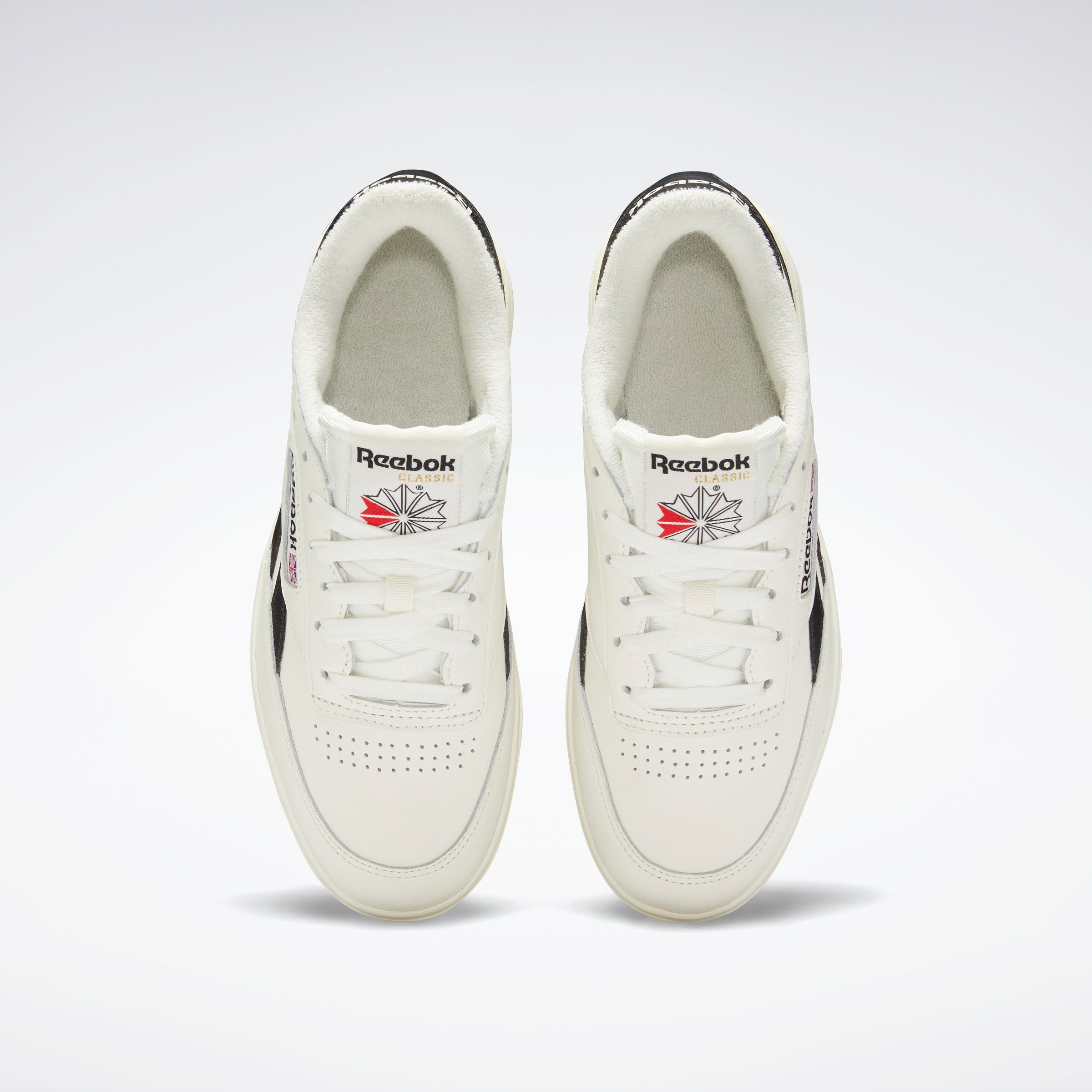 Classic DOUBLE offwhite Reebok Plateausneaker CLUB C