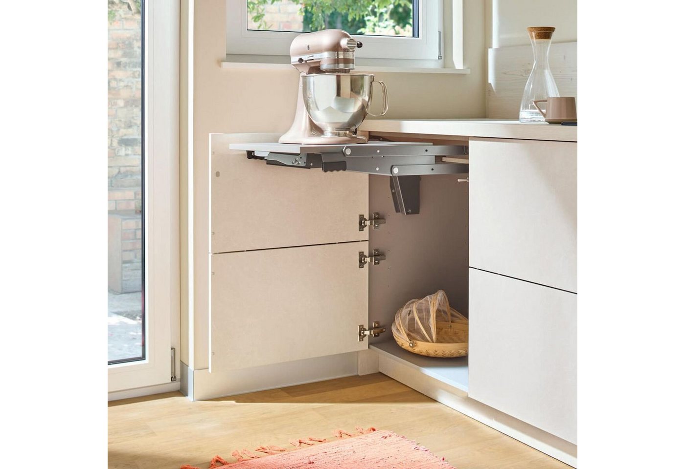 Kesseböhmer Möbelbeschlag ChefsTable Parallelschwenkmechanik Unterschrank (1 St), Schwenkbeschlag belastbar bis 16 kg (ohne Tischplatte)