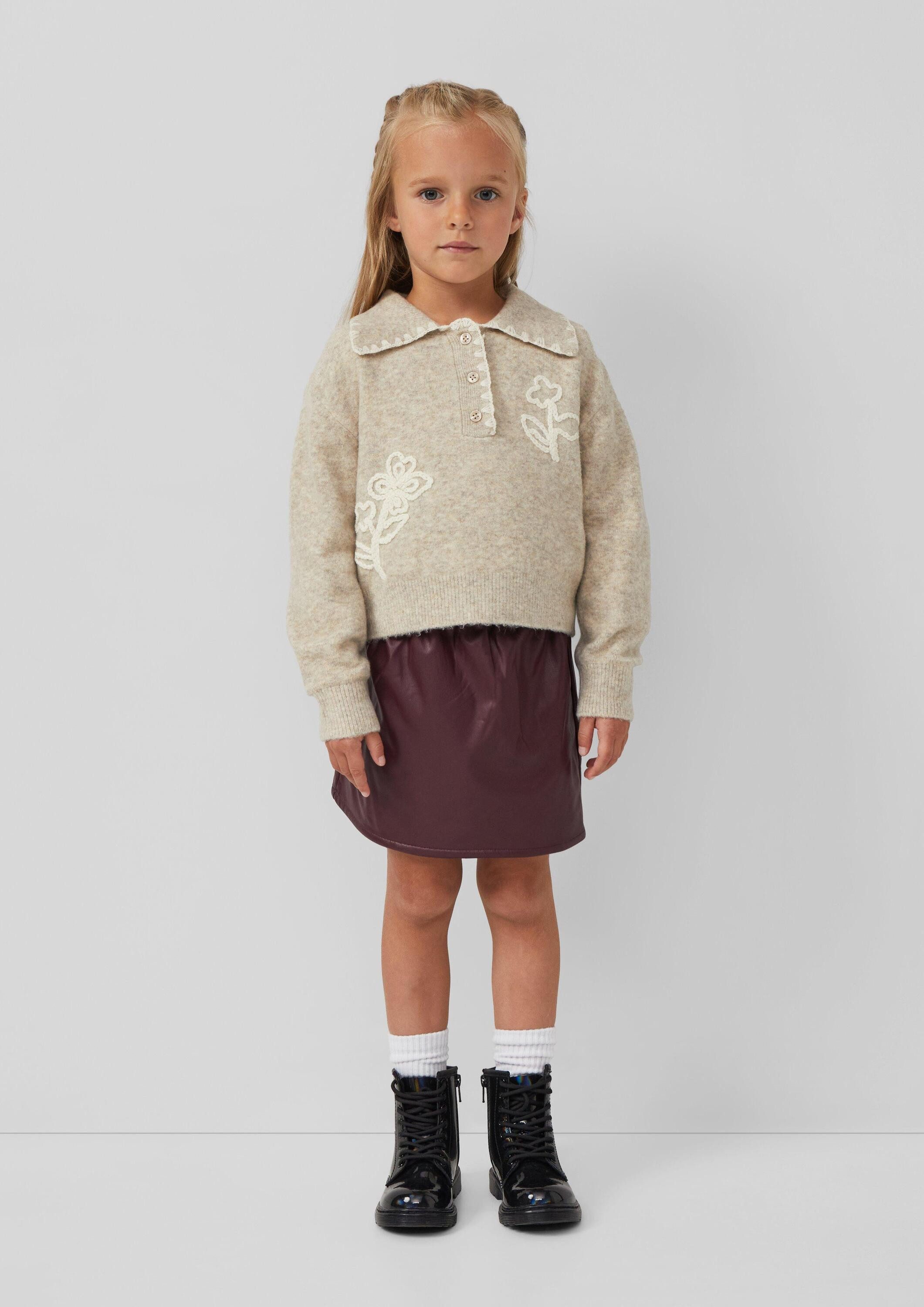 s.Oliver Longpullover Strickpullover Pullover mit Polokragen und floralen Stickerei-Details