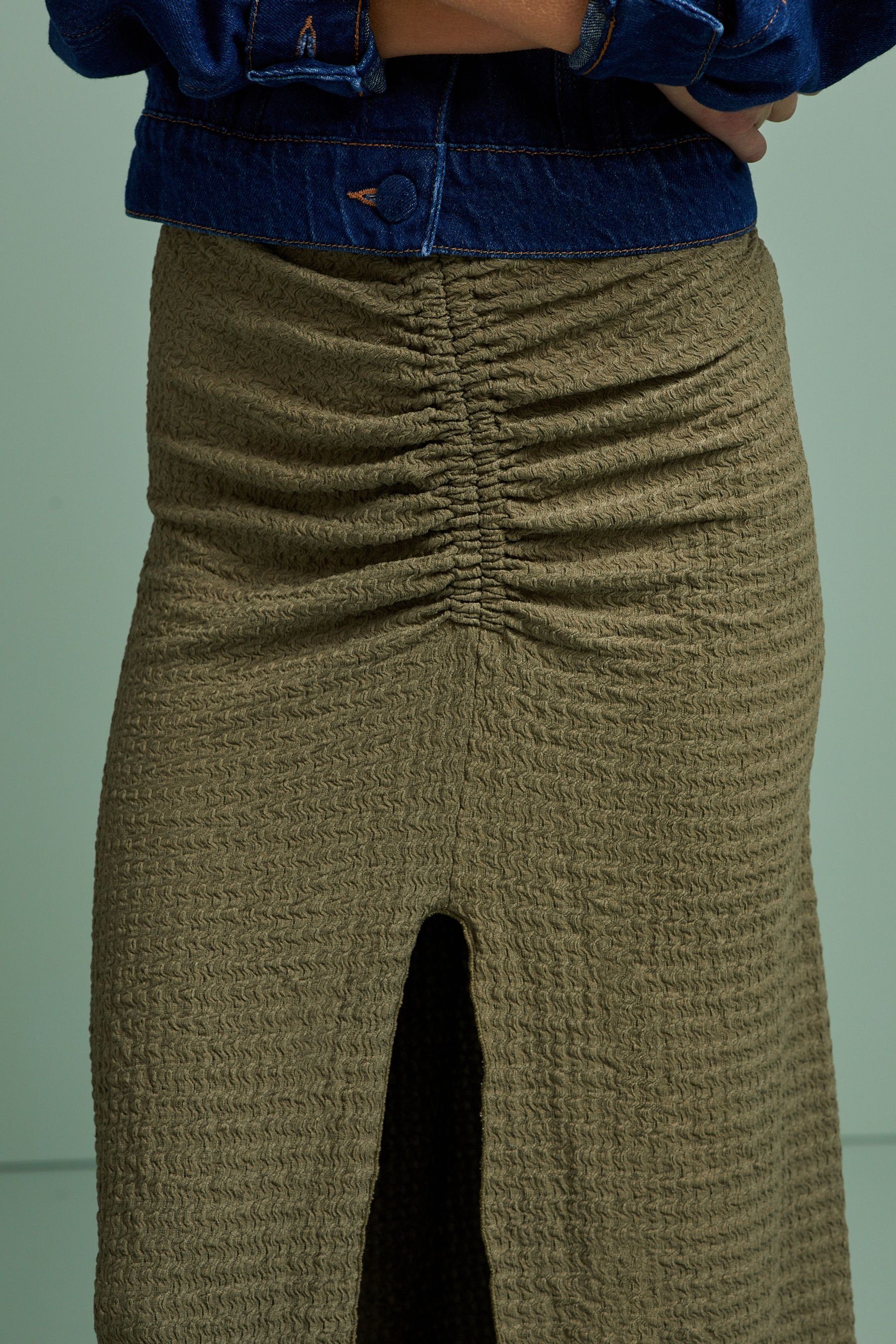 Next Midirock Strukturierter Midirock mit Raffung vorne (1-tlg)