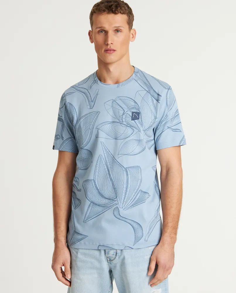 CHASIN' T-Shirt