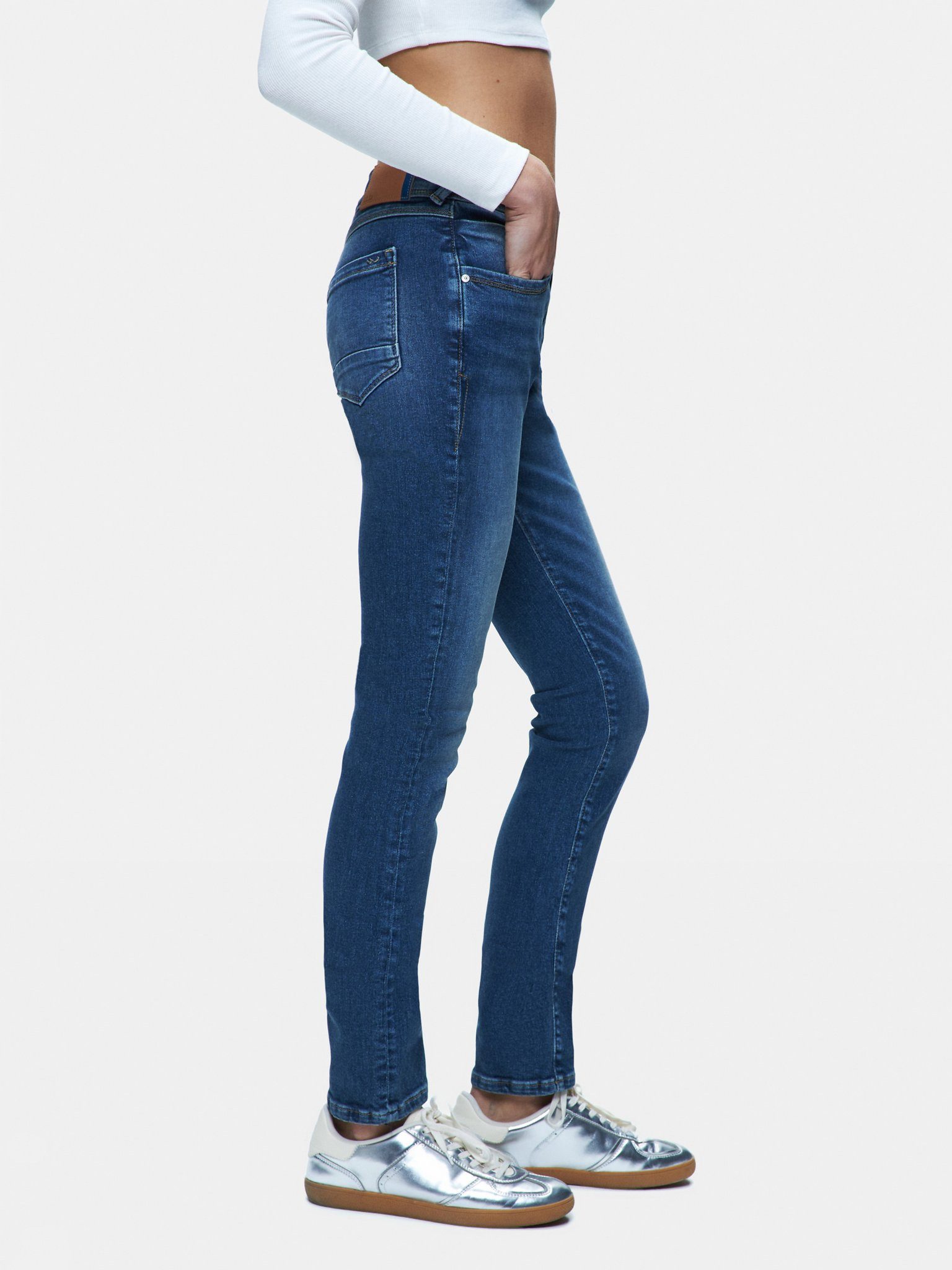 LTB Slim-fit-Jeans Woman Jeans selie wash