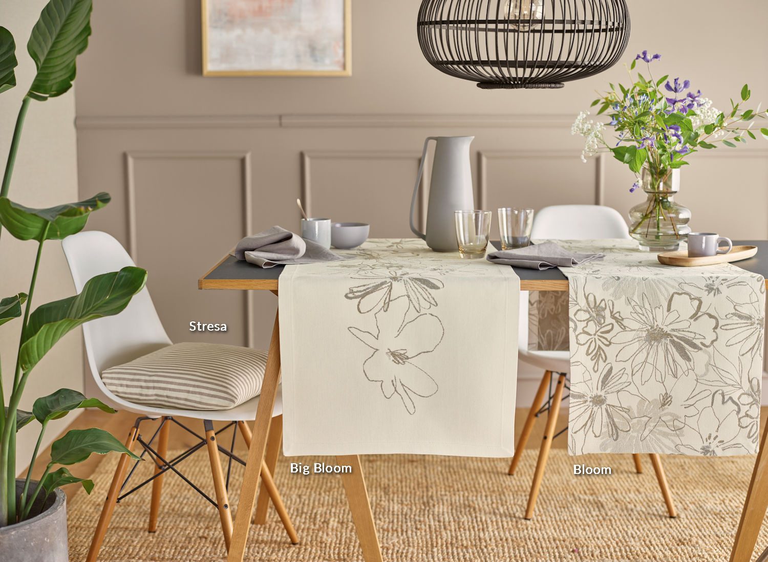 sander table + home Tischläufer Exclusiver Tischläufer Big Bloom Blüten creme silber 50x140 cm (1-tlg)