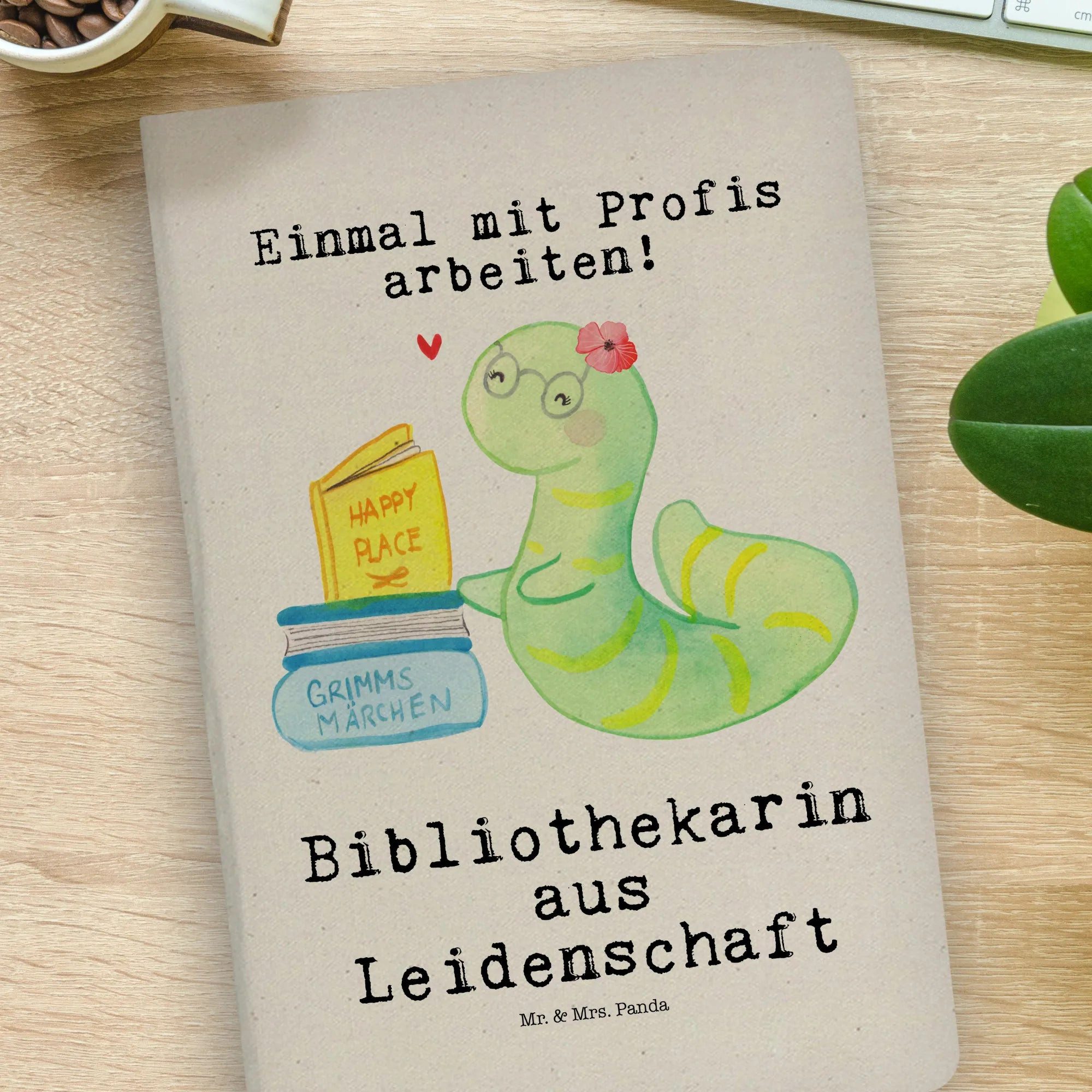 Thumbnail - Mr. & Mrs. Panda Notizbuch Bibliothekarin Leidenschaft - Transparent - Geschenk, Natur Notizbuch Mr. & Mrs. Panda, Langl...