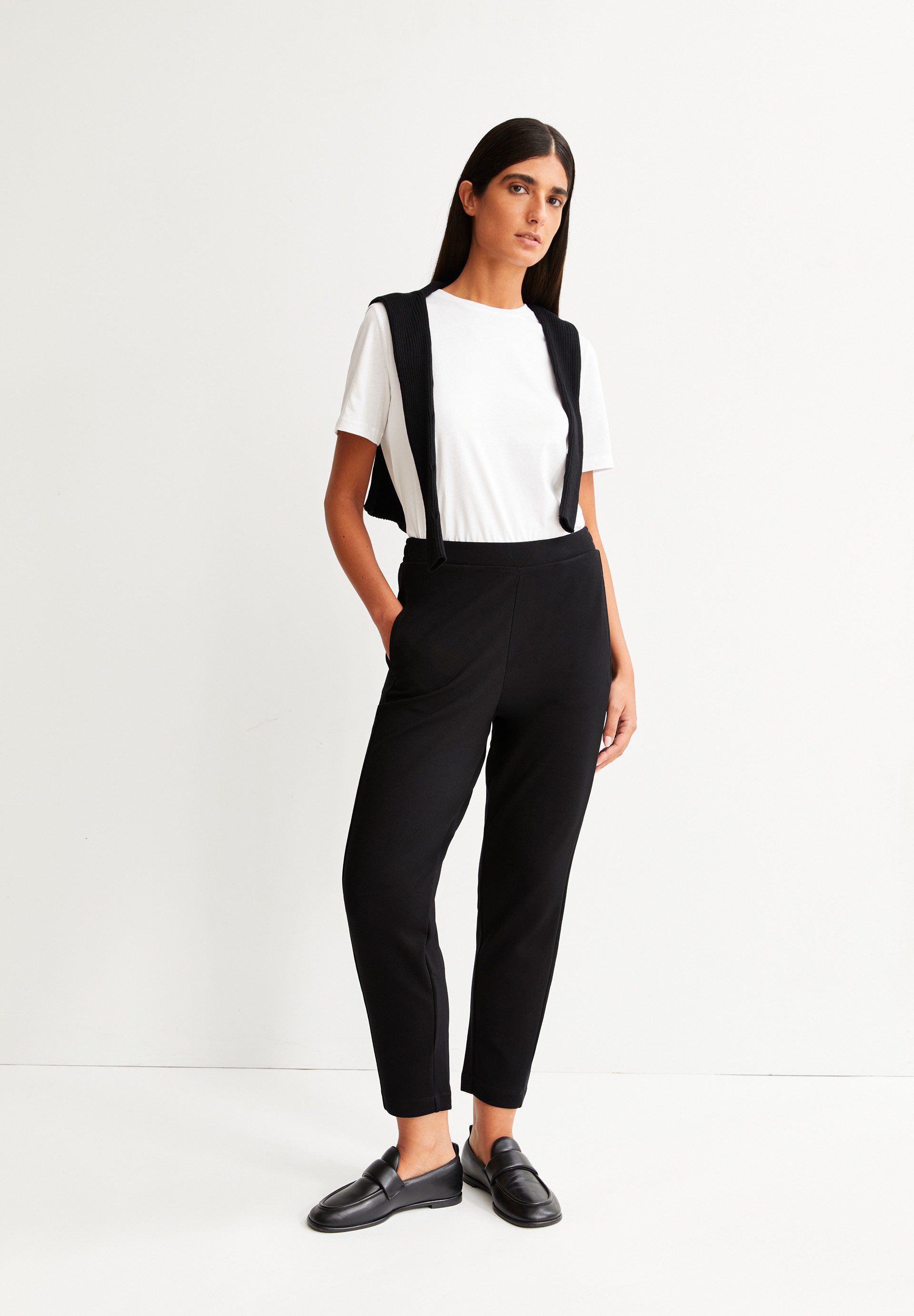 Armedangels Stoffhose MAGDAALENA (Mid waist, Regular Fit)
