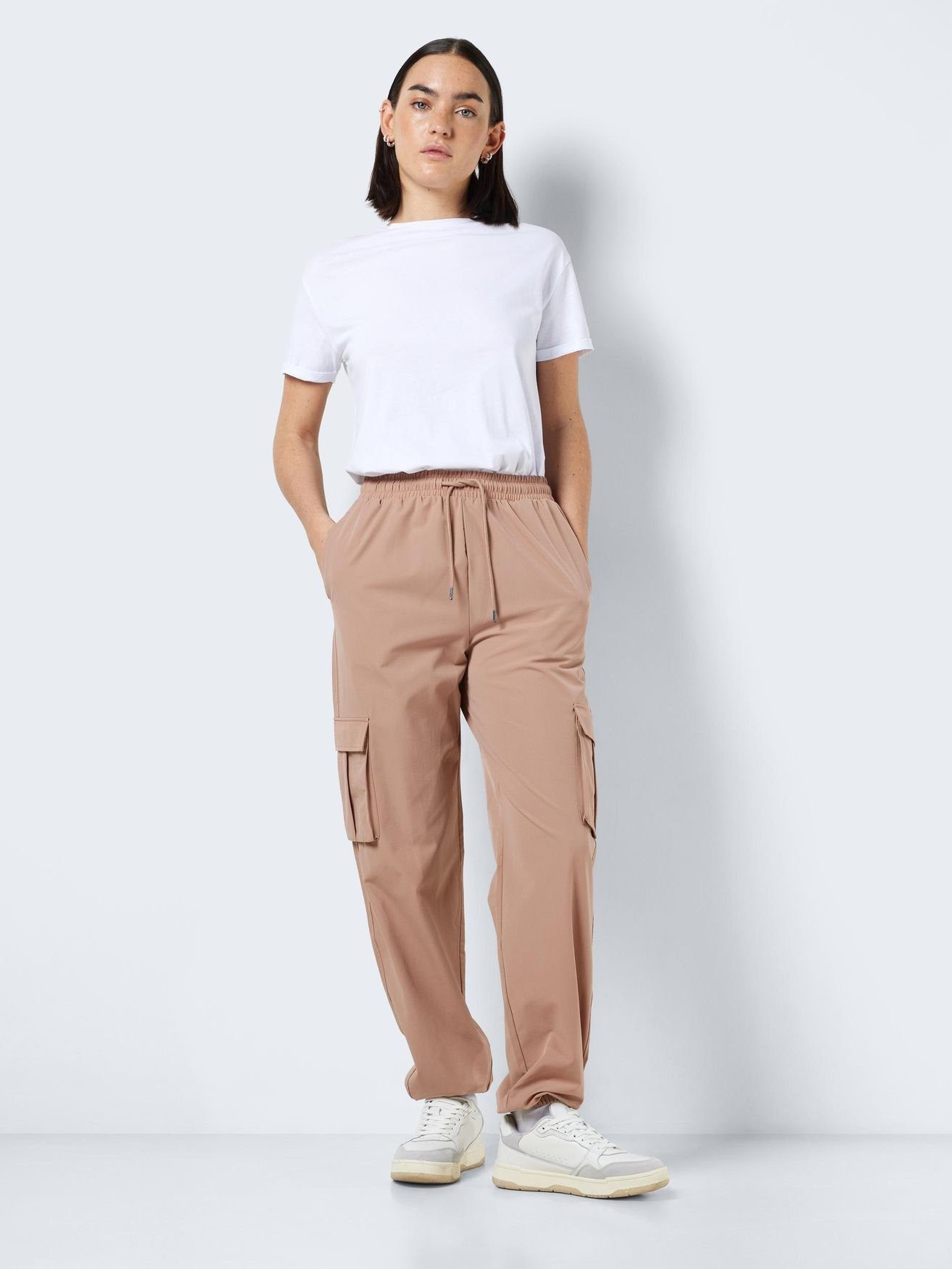 may NMKIRBY Pants Natur Stoffhose in Cargo 5263 Noisy