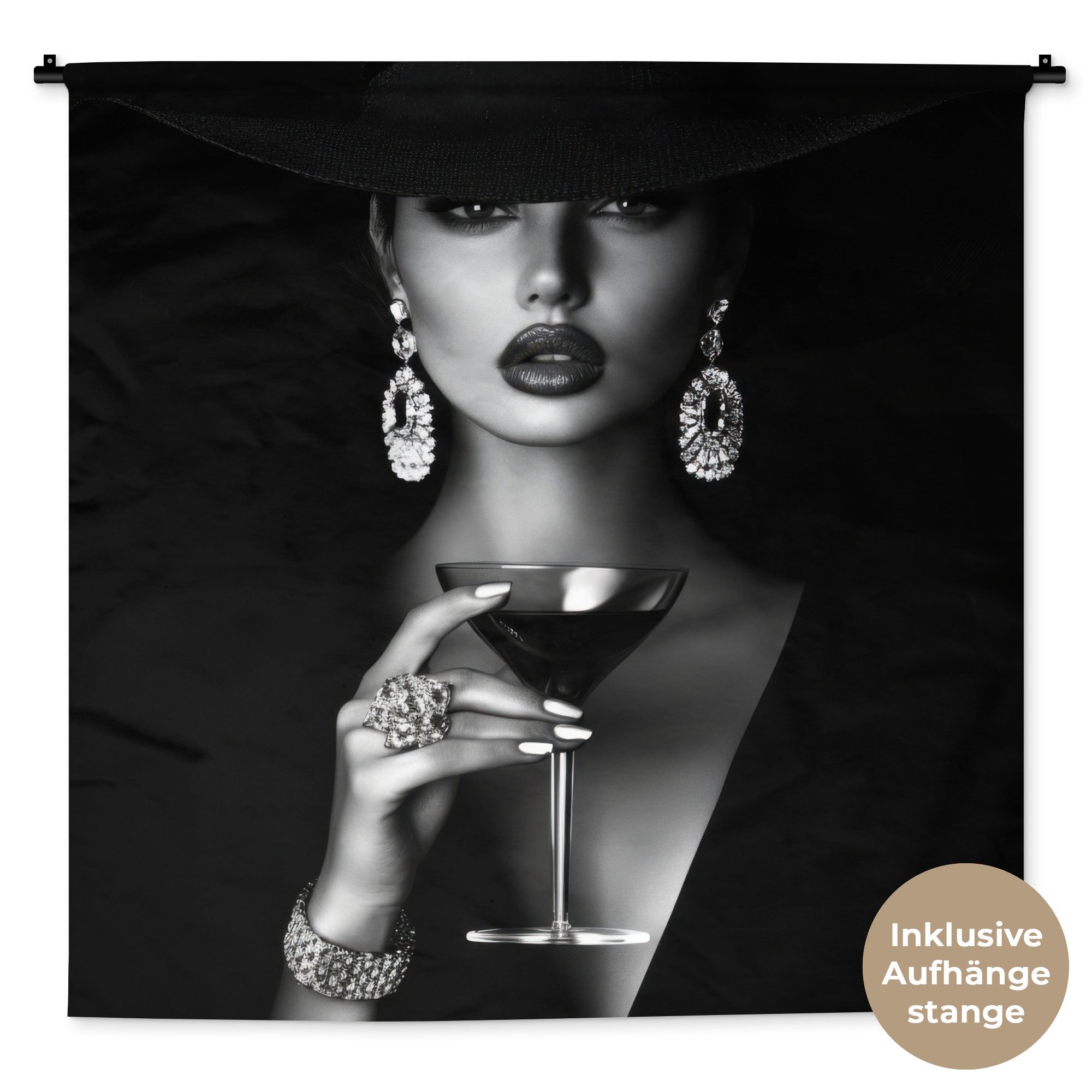 MuchoWow Wandteppich Frau - Cocktail - Schick, Quadratisch, Höhe: 3 mm, Wandtuch, Wanddekoobjekt, 120x120 cm