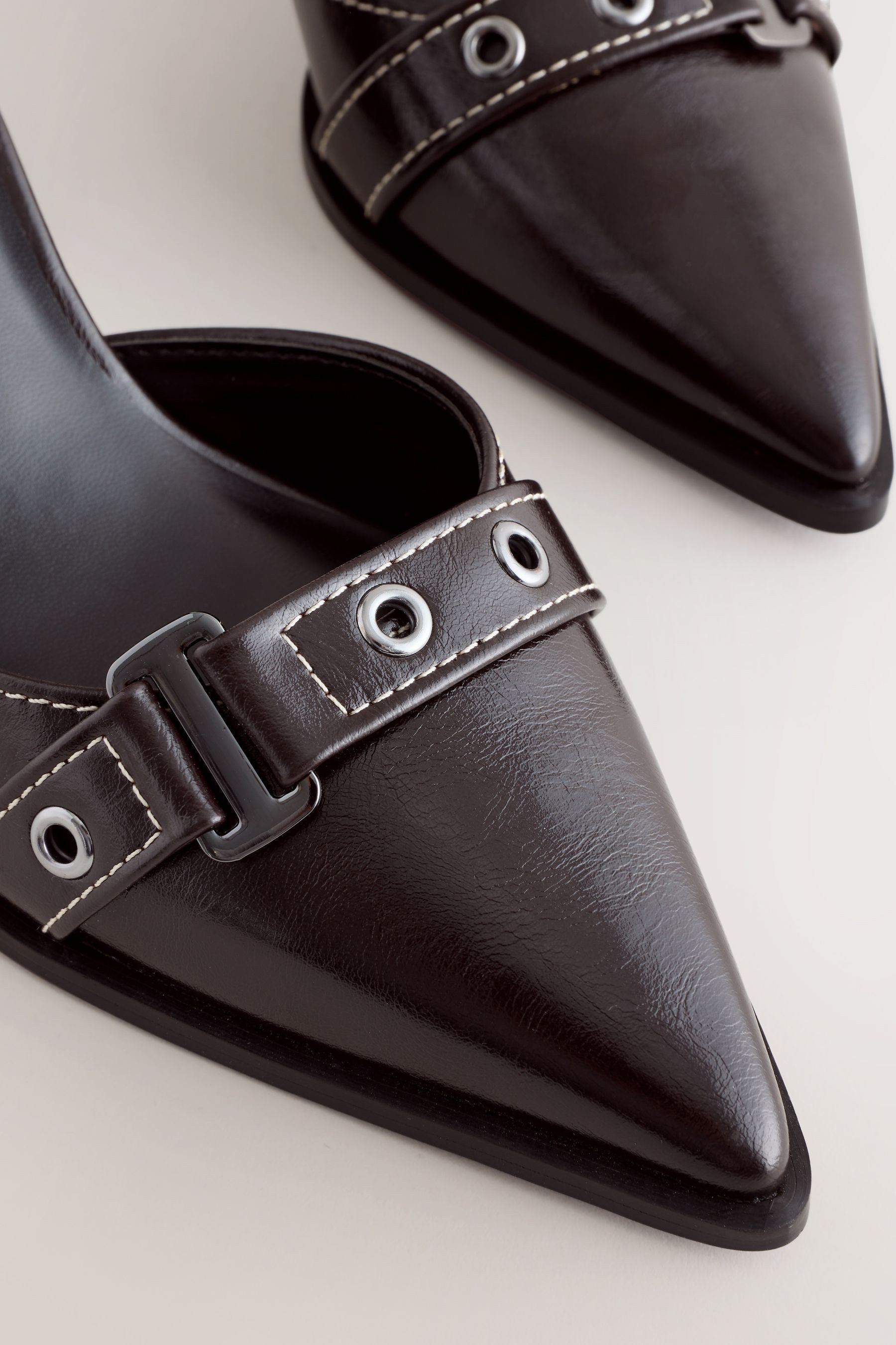 Next Forever Comfort® Blockabsatz-Schuhe mit Schnalle High-Heel-Sandalette (1-tlg)