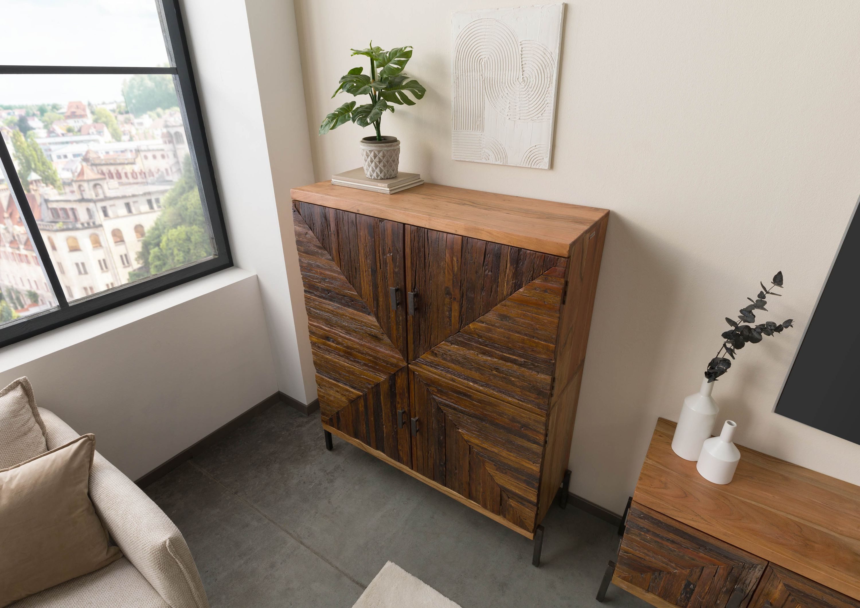 Massivmoebel24 Highboard LYON (Massivholz), Altholz 112x40x137 natur lackiert LYON #130