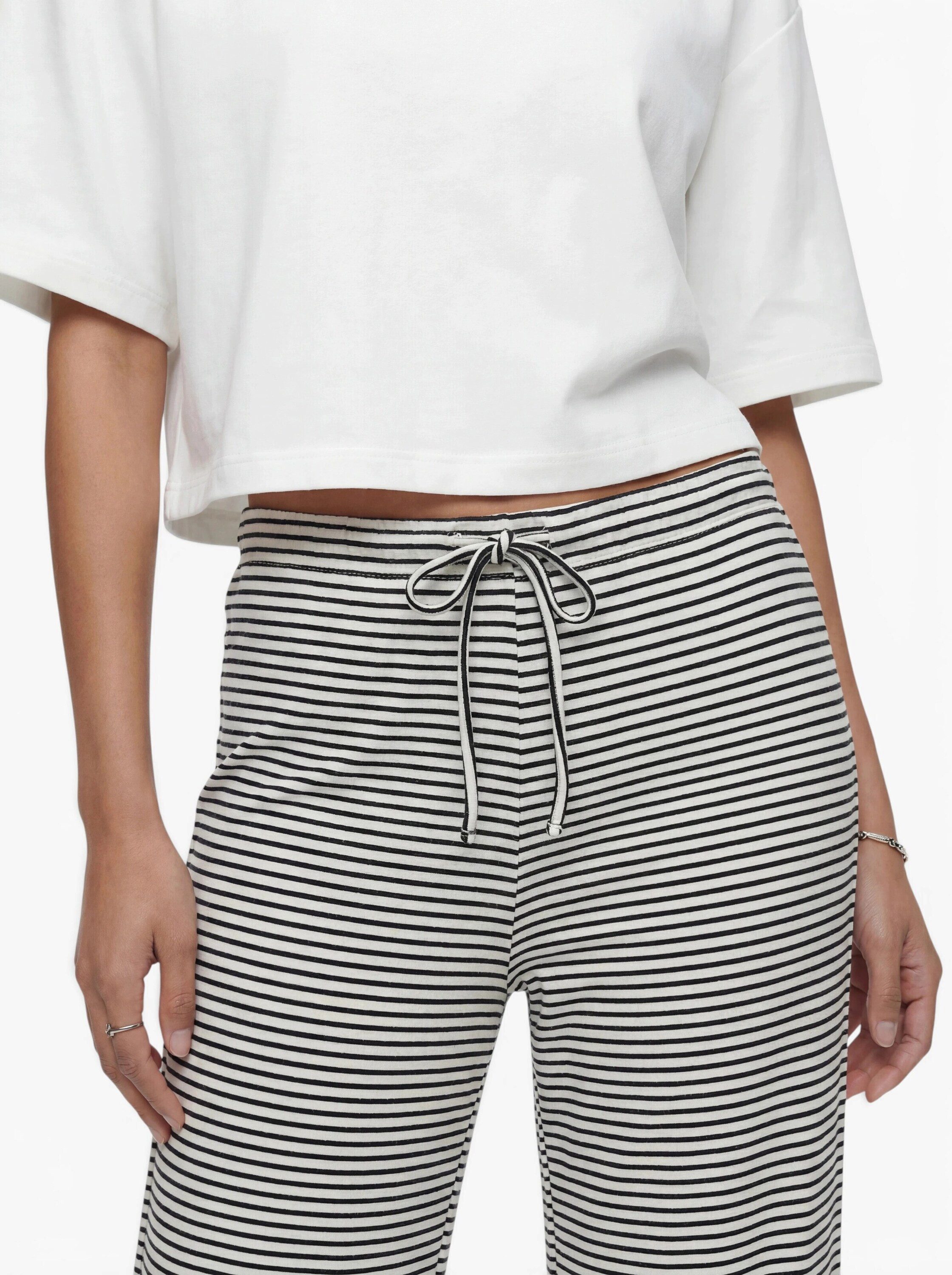 ONLY Jerseyhose ONLSAGA (1-tlg) Drapiert/gerafft