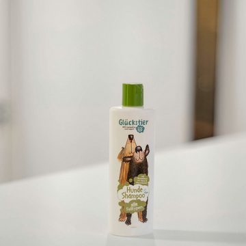 Glückstier Fellpflege Hundeshampoo Universal 6x 250 ml Fell Fellpflege alle Felltypen vegan, 1500 ml
