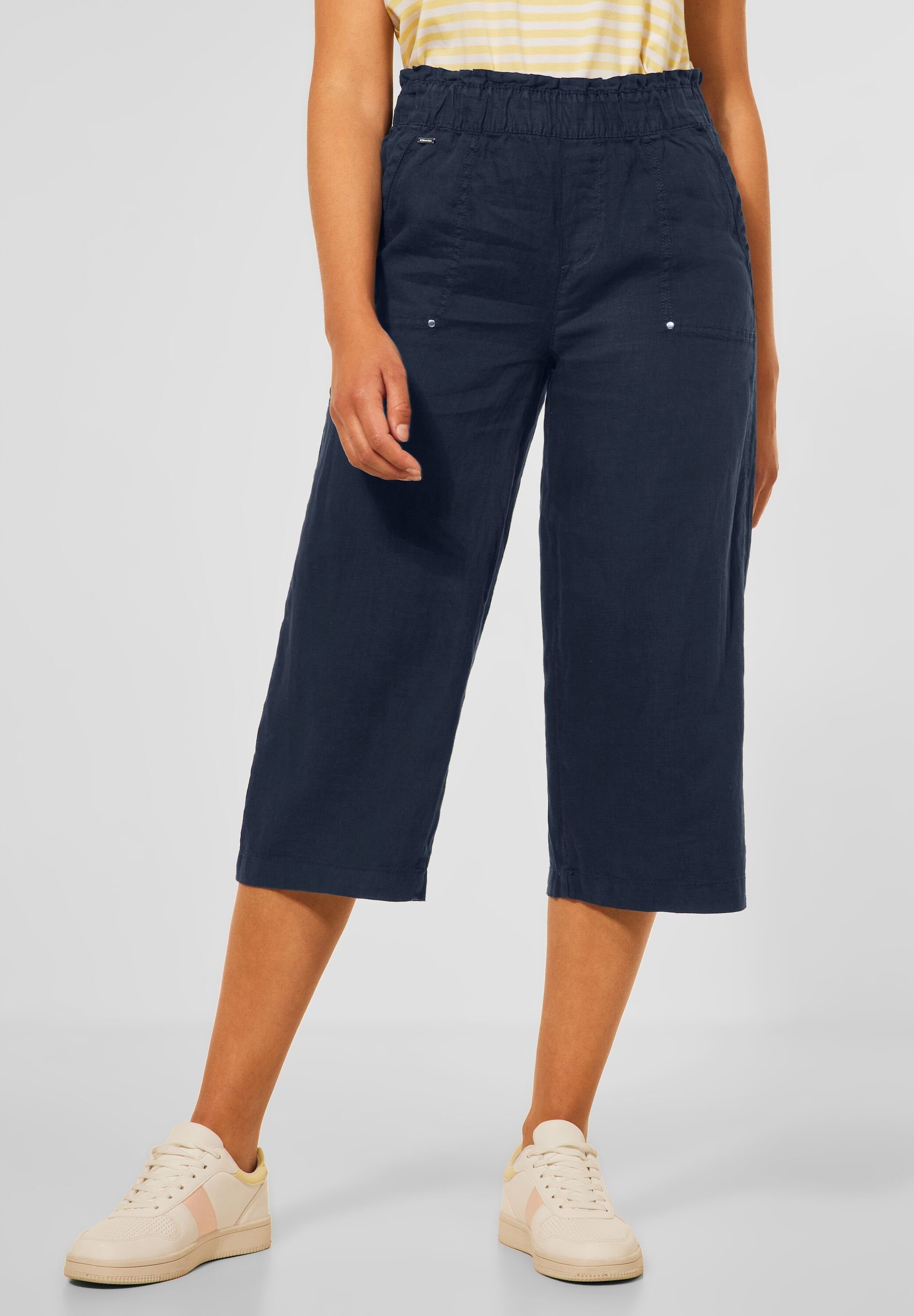 STREET ONE Leinenhose Street One Loose Fit Leinenhose in Navy Blue (1-tlg)  Locker geschnitten, Maße bei Größe 38/22 ca.: Innenbeinlänge 54 cm,  Saumweite 30 cm