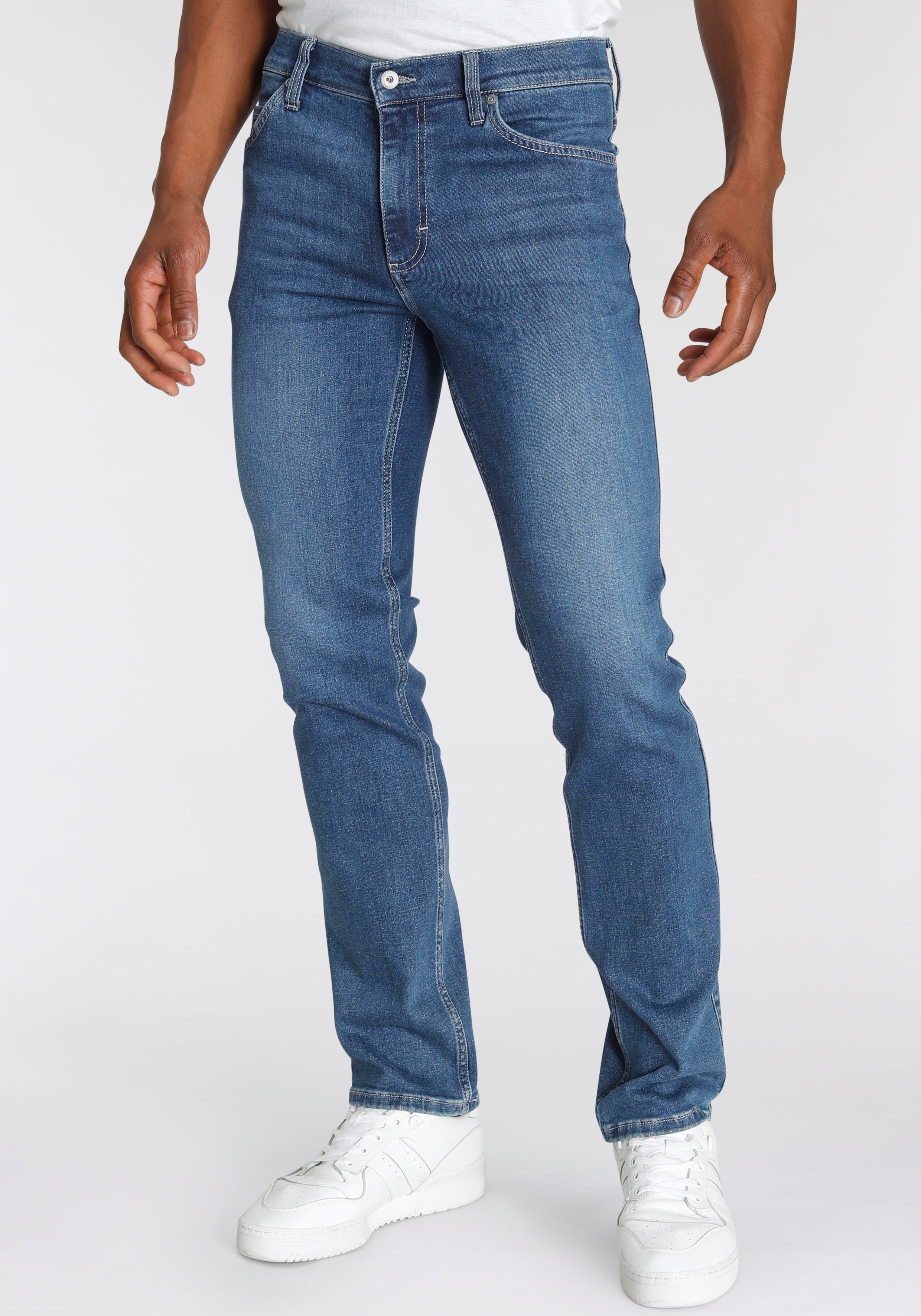 MUSTANG Straight-Jeans »TRAMPER« in 5-Pocket-Form | OTTO