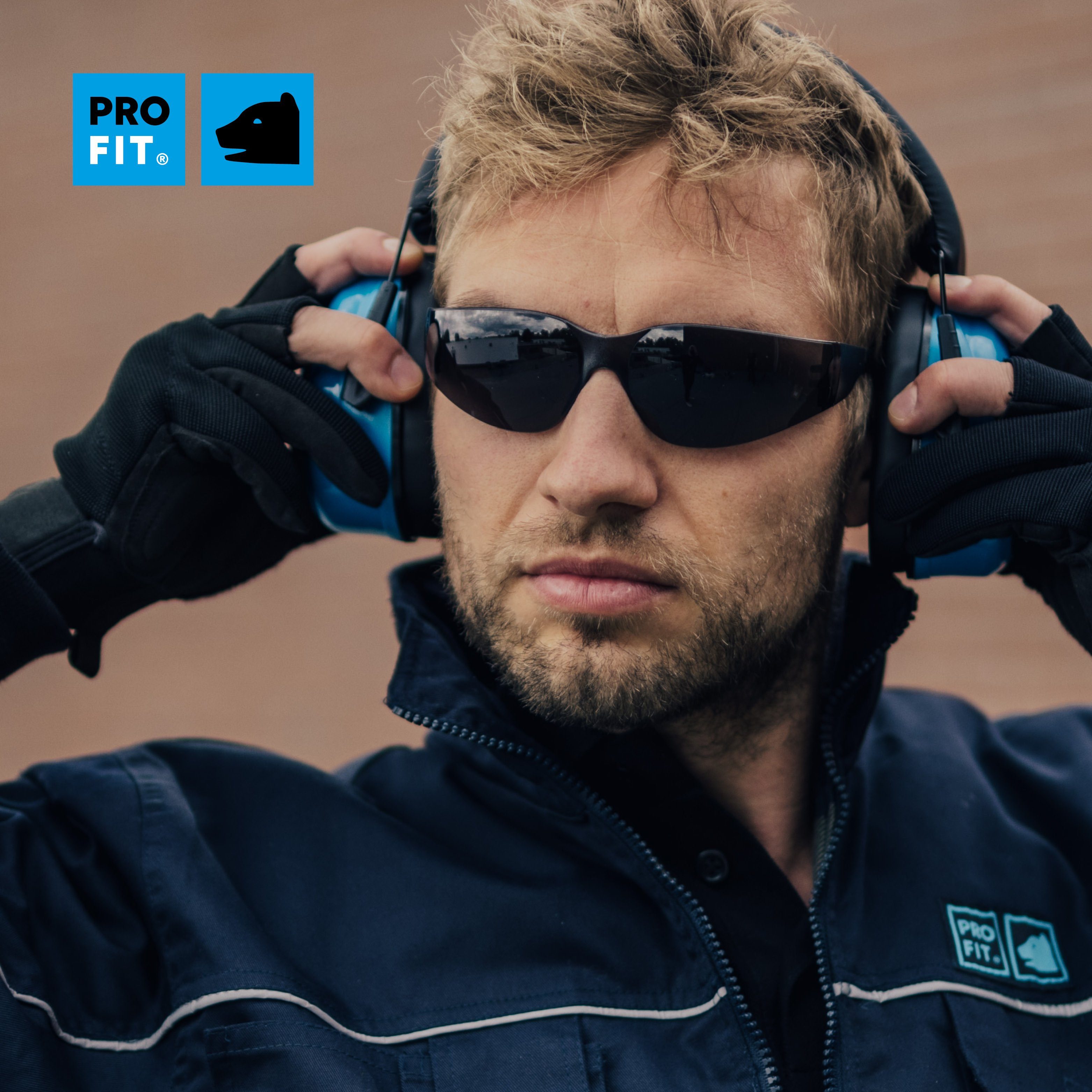 PRO FIT by Fitzner Arbeitsschutzbrille Light, Arbeitsbrille mit Seitenschutz, Beschlagfreie Sicherheitsbrille, Rahmenlos & Leicht, UV-Schutz - Schwarz