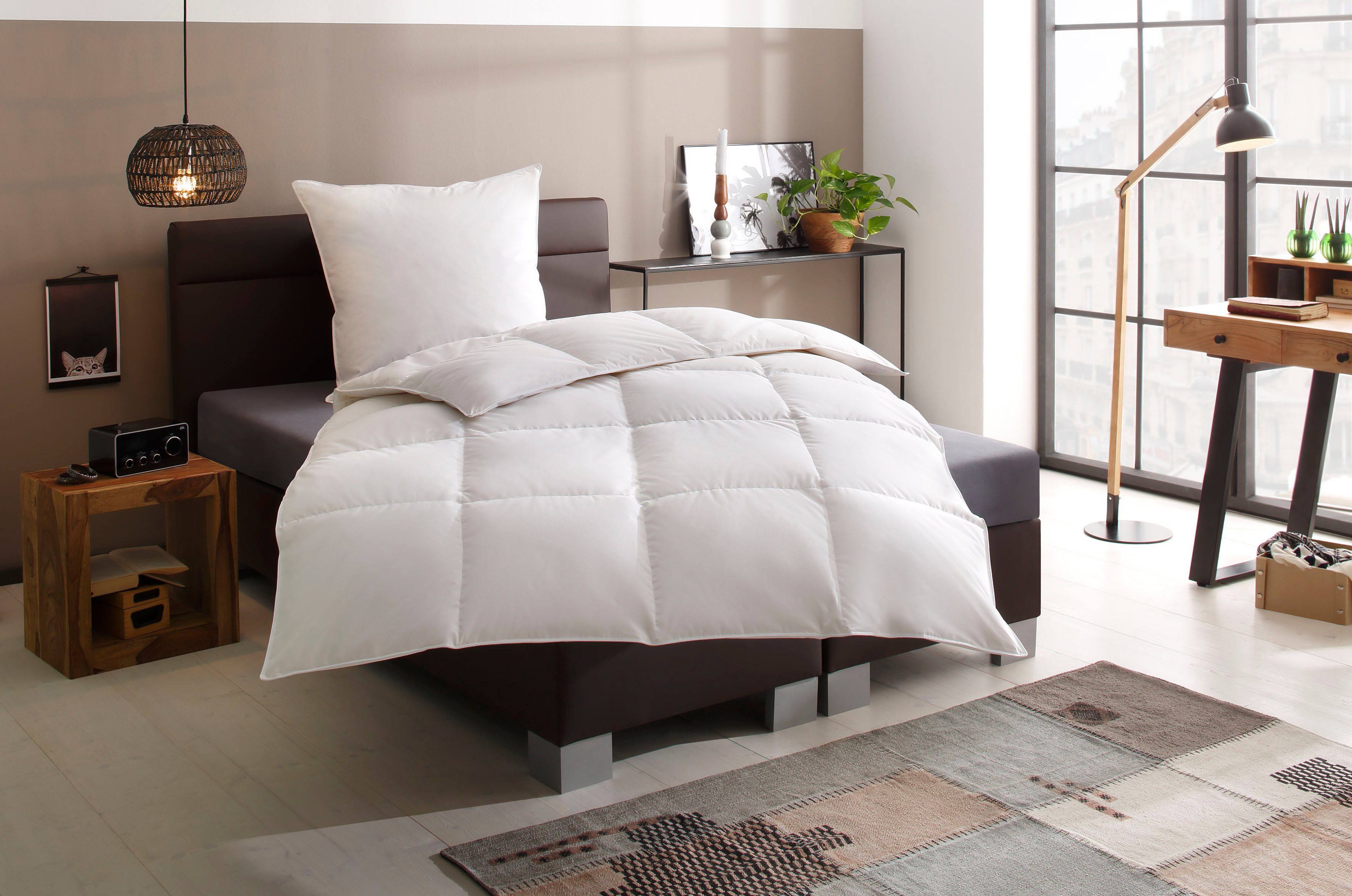 OTTO home Daunenbettdecke Lasse, Bettdecke 135x200 cm, 155x220 cm und weitere Größen, Füllung: 100% Daunen, Bezug: 100% Baumwolle, Bettdecken, Sommer, Winter, Decke ist Made in Green zertifiziert
