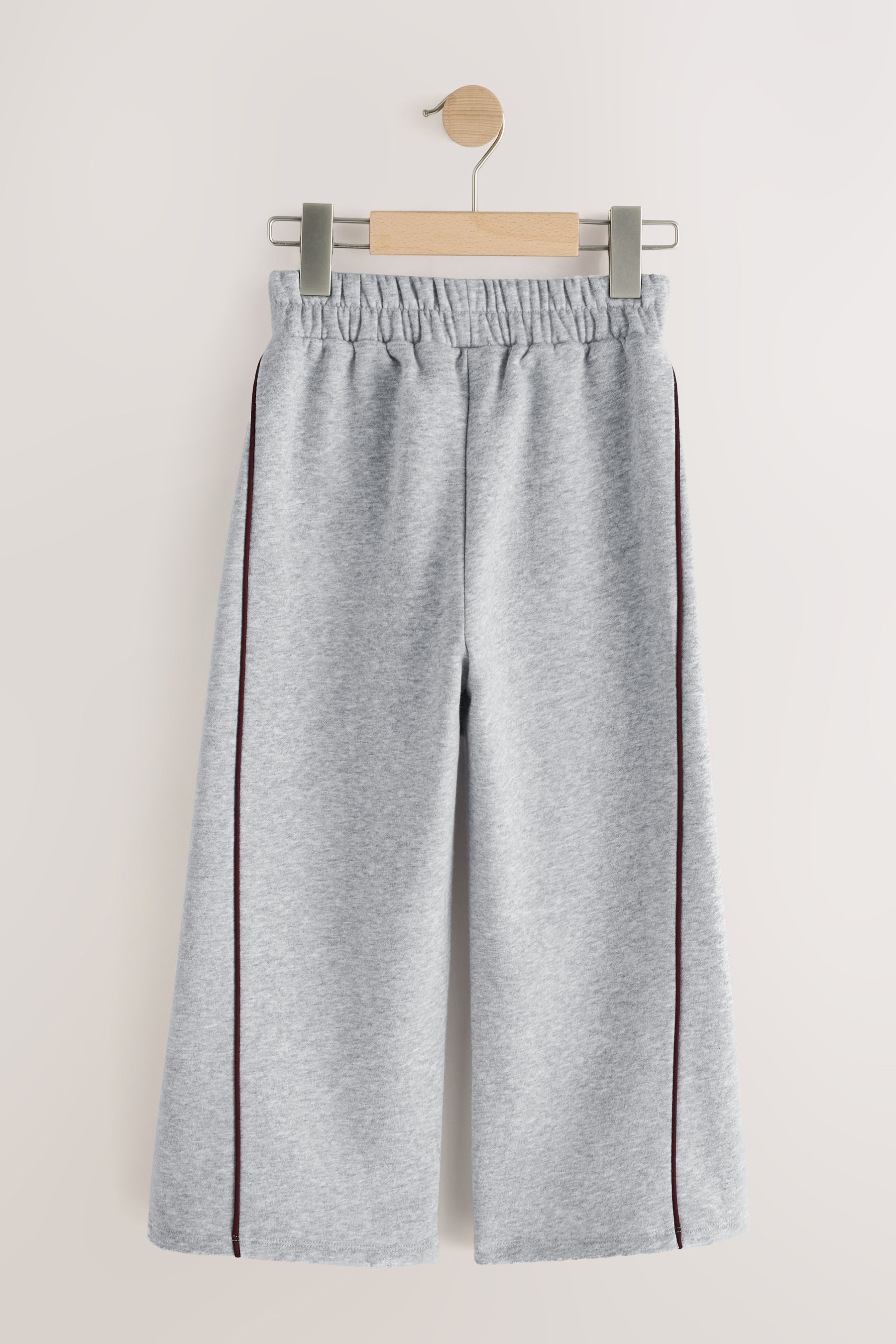 Next Palazzohose Jogginghose mit weitem Bein und Seitenfalte (1-tlg) – Bild 2 von 5