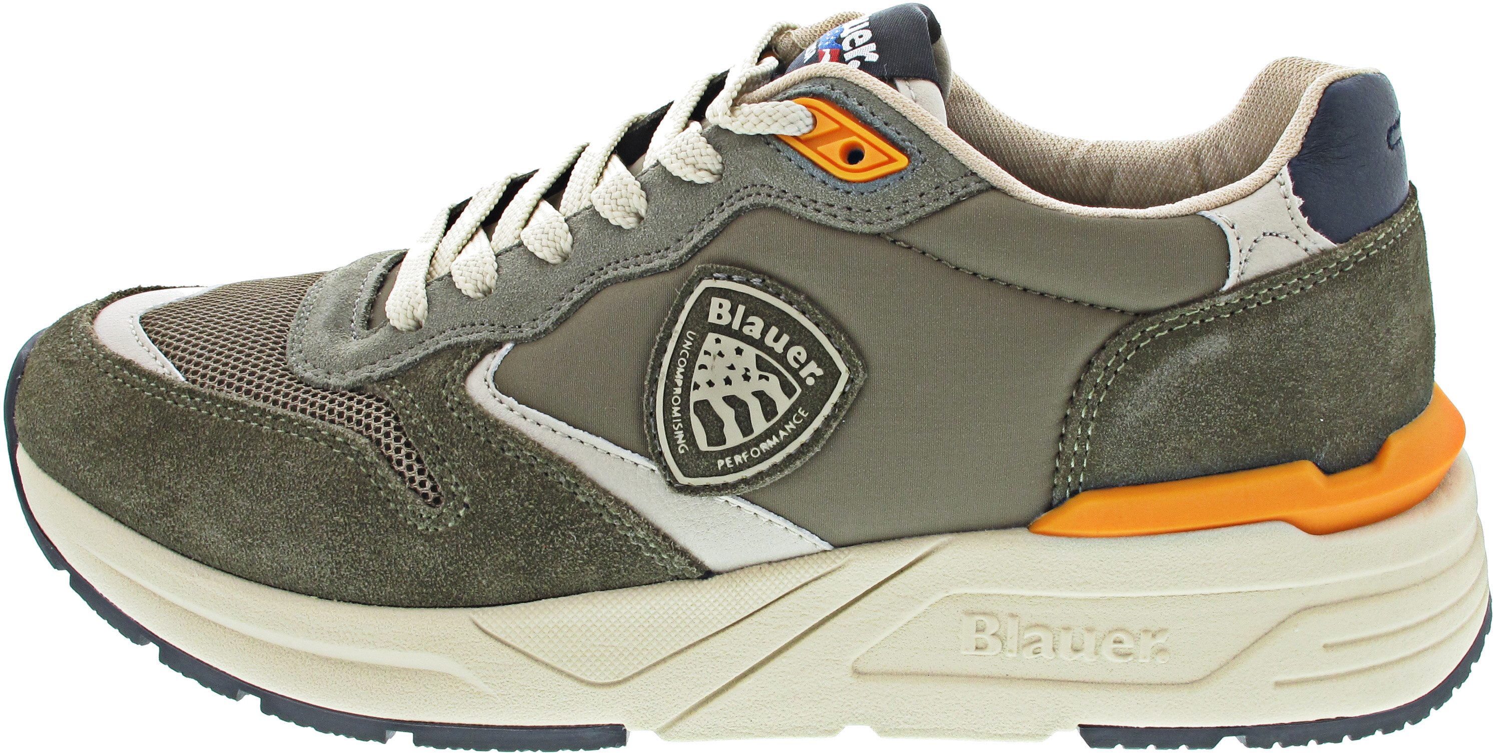 Blauer Sneaker