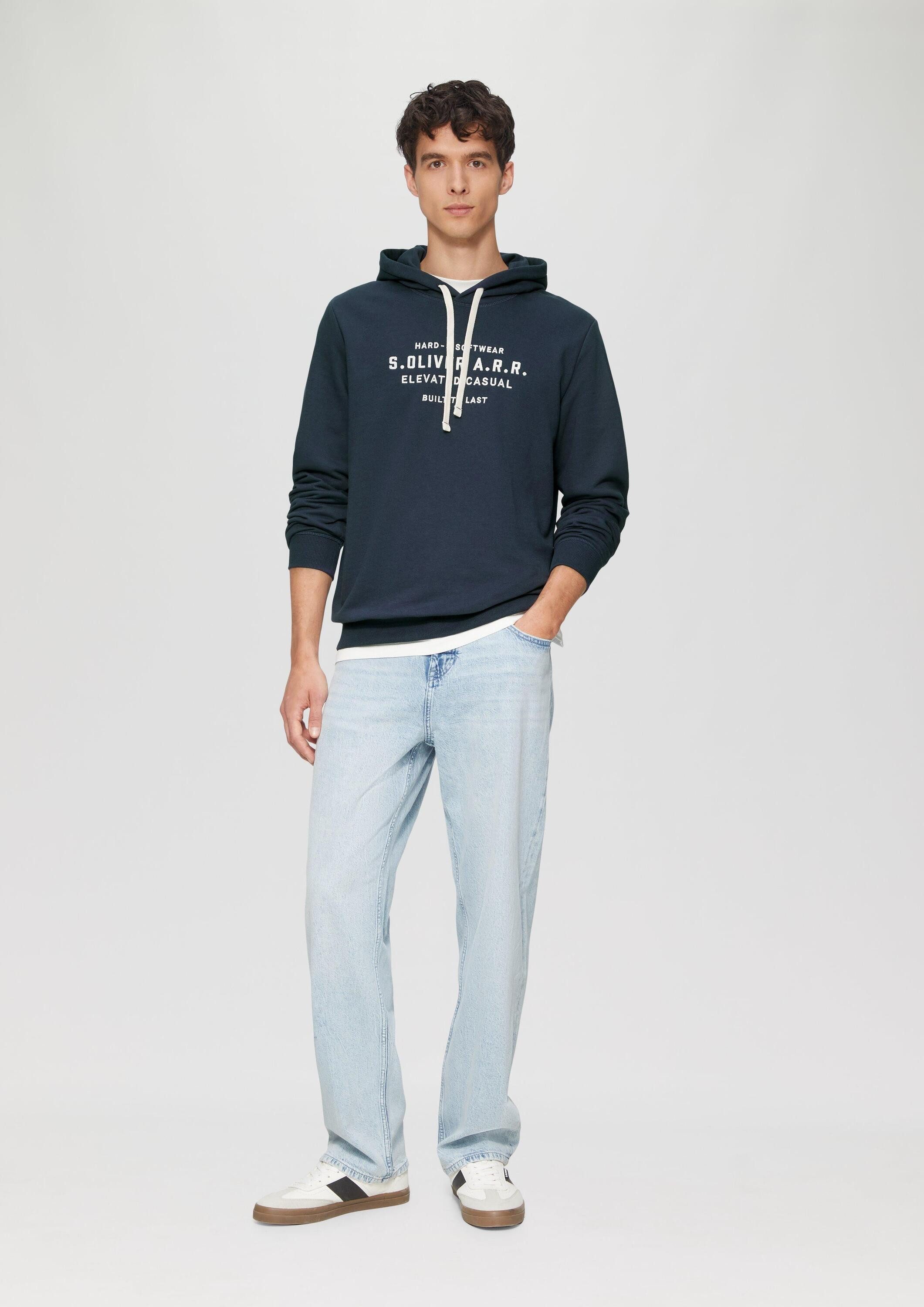 s.Oliver Sweatshirt Sweatshirt Hoodie aus Sweat-Ware mit Stickerei