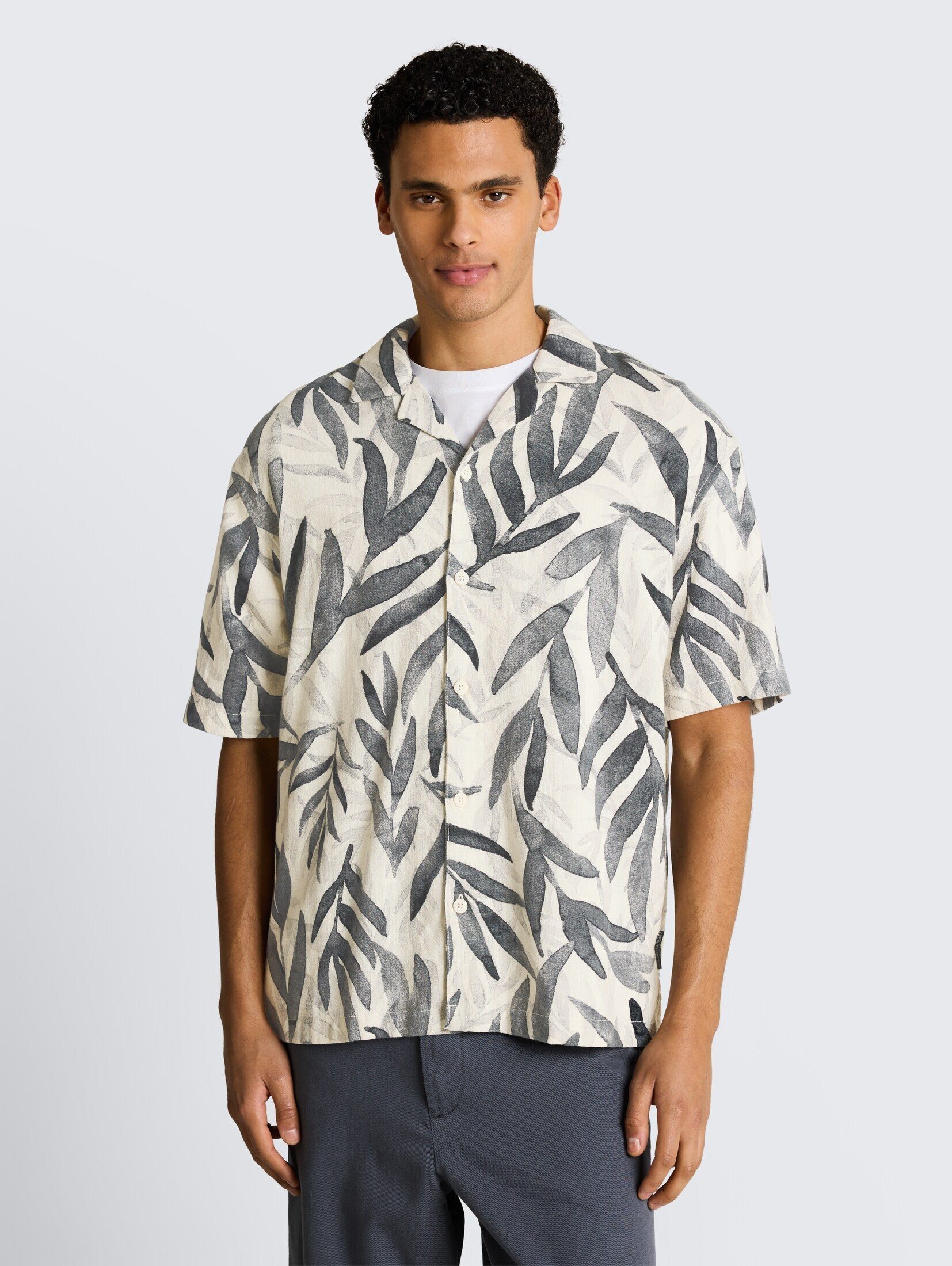 TOM TAILOR Denim Blusen & Shirts Loose Fit Resort Kurzarmhemd mit Muster