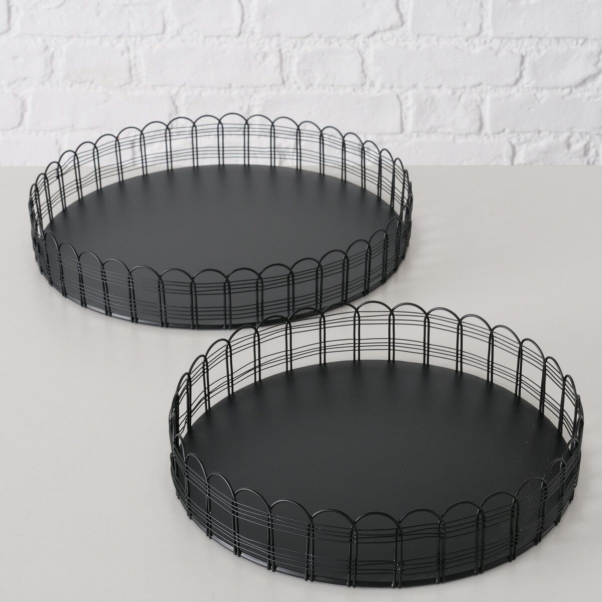 BOLTZE GRUPPE GmbH Tablett Tabletts von WEIRA, Ø 25-31 cm, 2er-Set, Metall