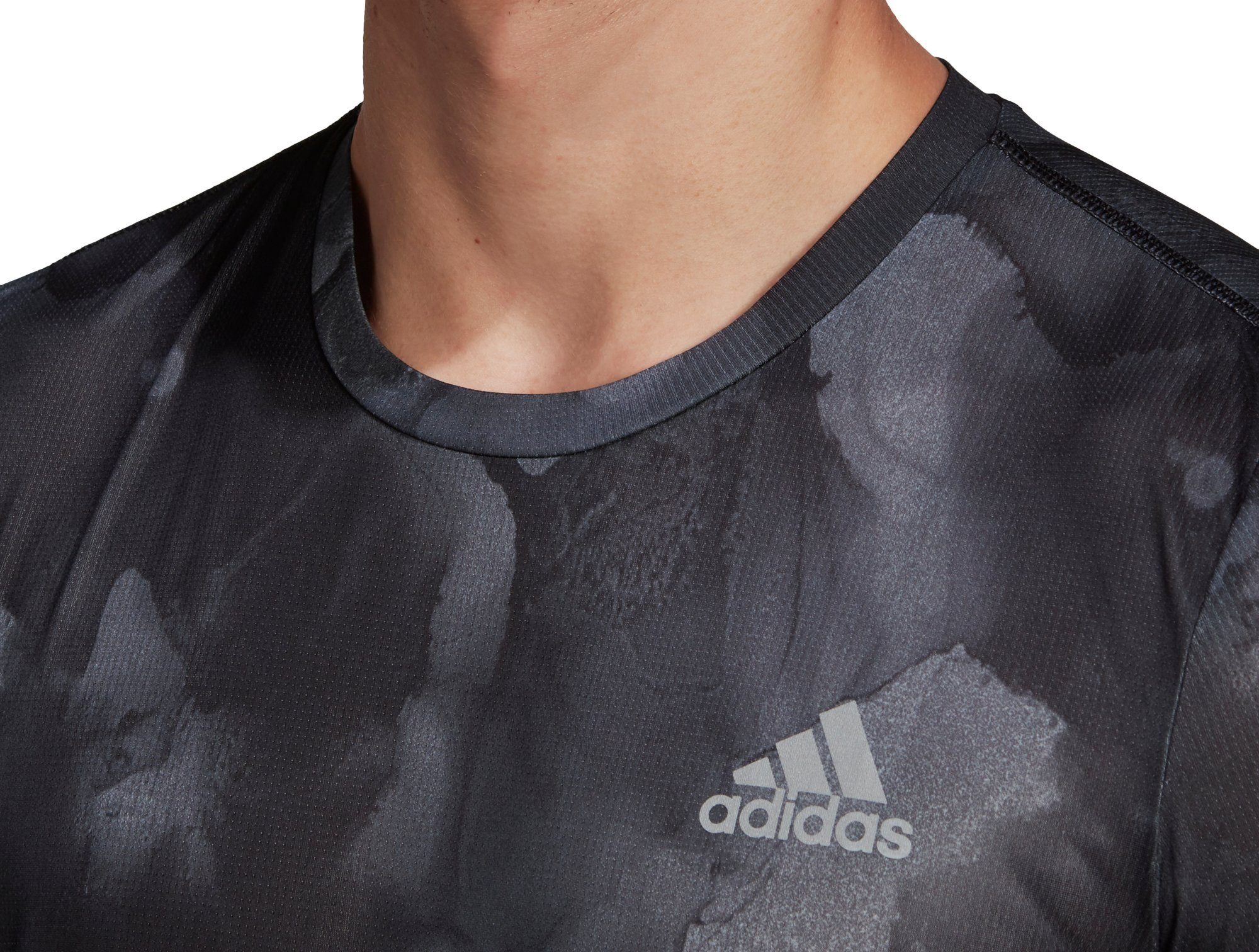 GRA FAST BLACK/PRINT Performance adidas TEE T-Shirt