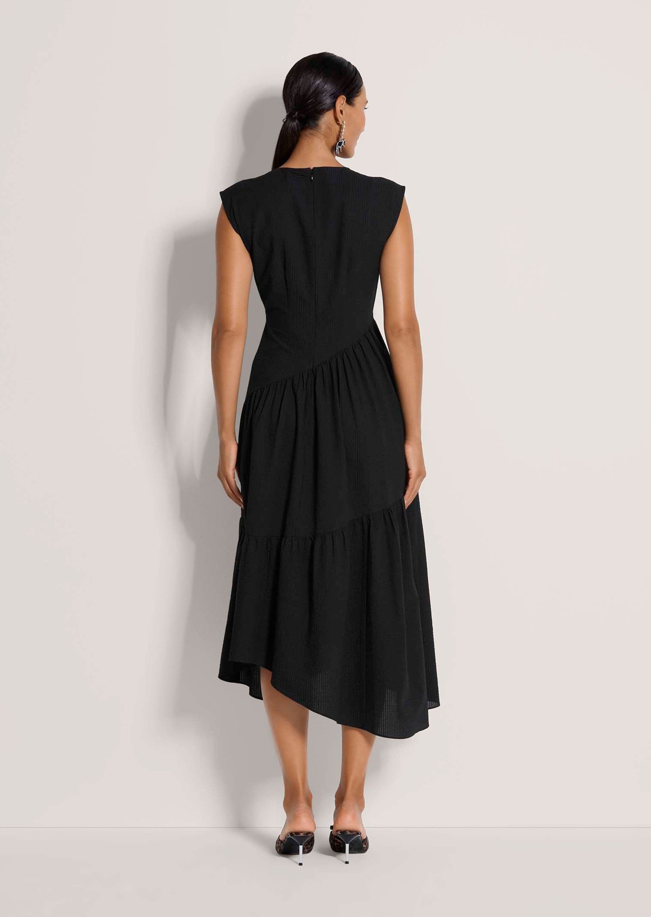 MADELEINE Maxikleid Baumwollkleid mit Stufenrock Sommerkleid mit Rundhals, Wadenlänge und überschnittenen Schultern