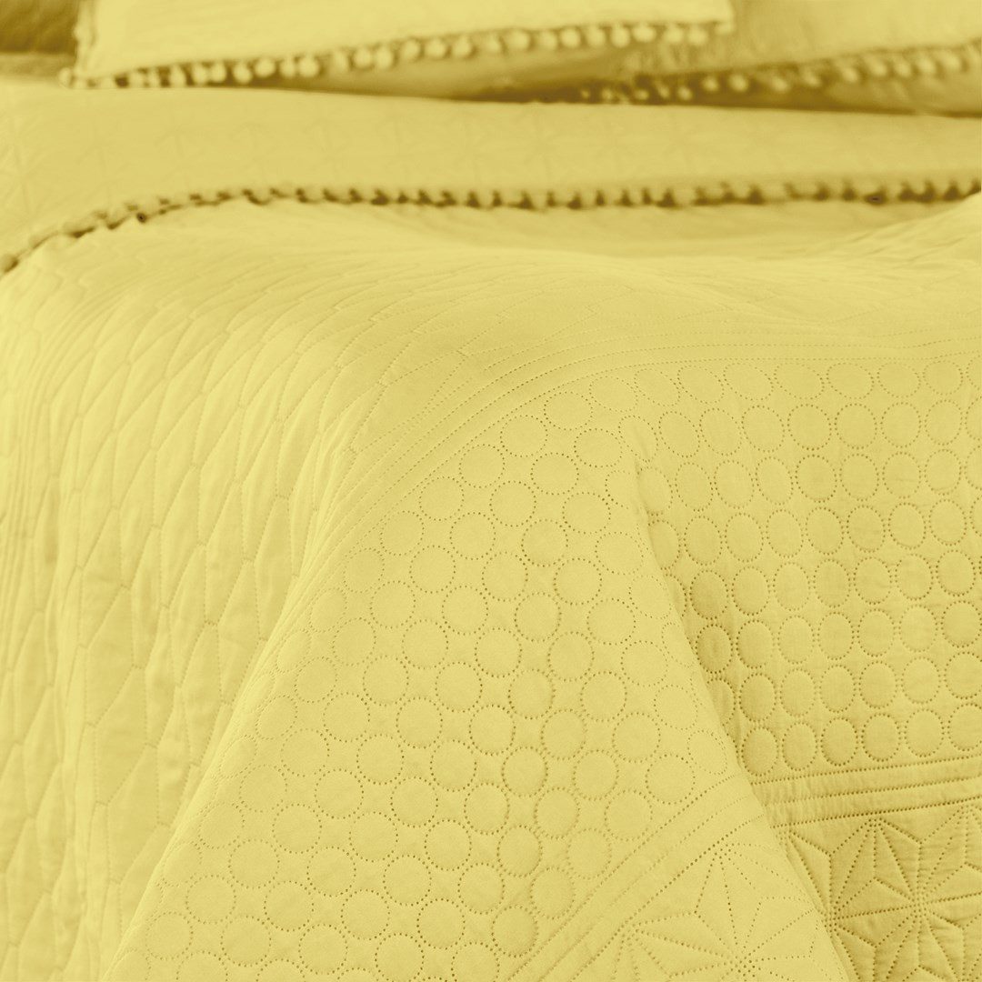 texpot Tagesdecke Wohndecke Pompons und Steppung günstig online kaufen