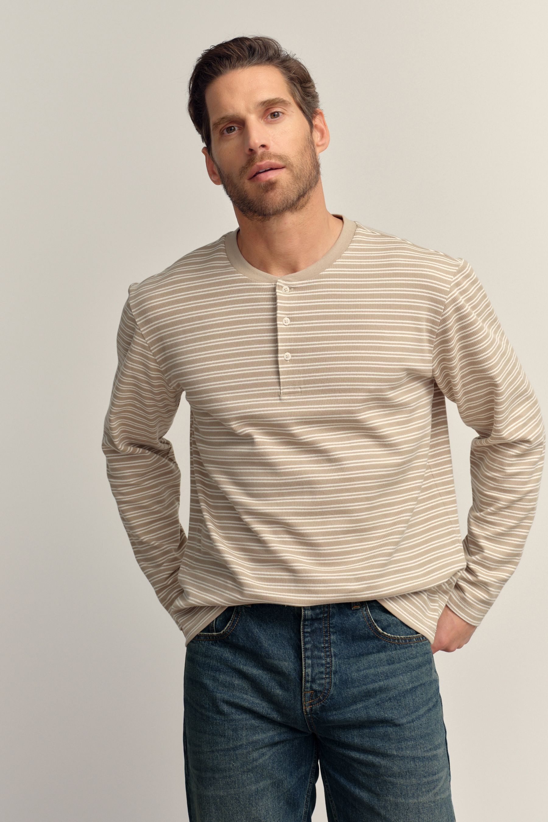 Next Langarmshirt Langarmshirt mit Grandad-Kragen aus Baumwolle (1-tlg)