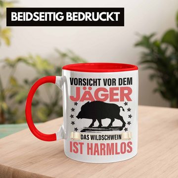 Trendation Tasse Jäger Tasse Geschenk Spruch Jagt Wildschwein Vorsicht vor dem Jäger