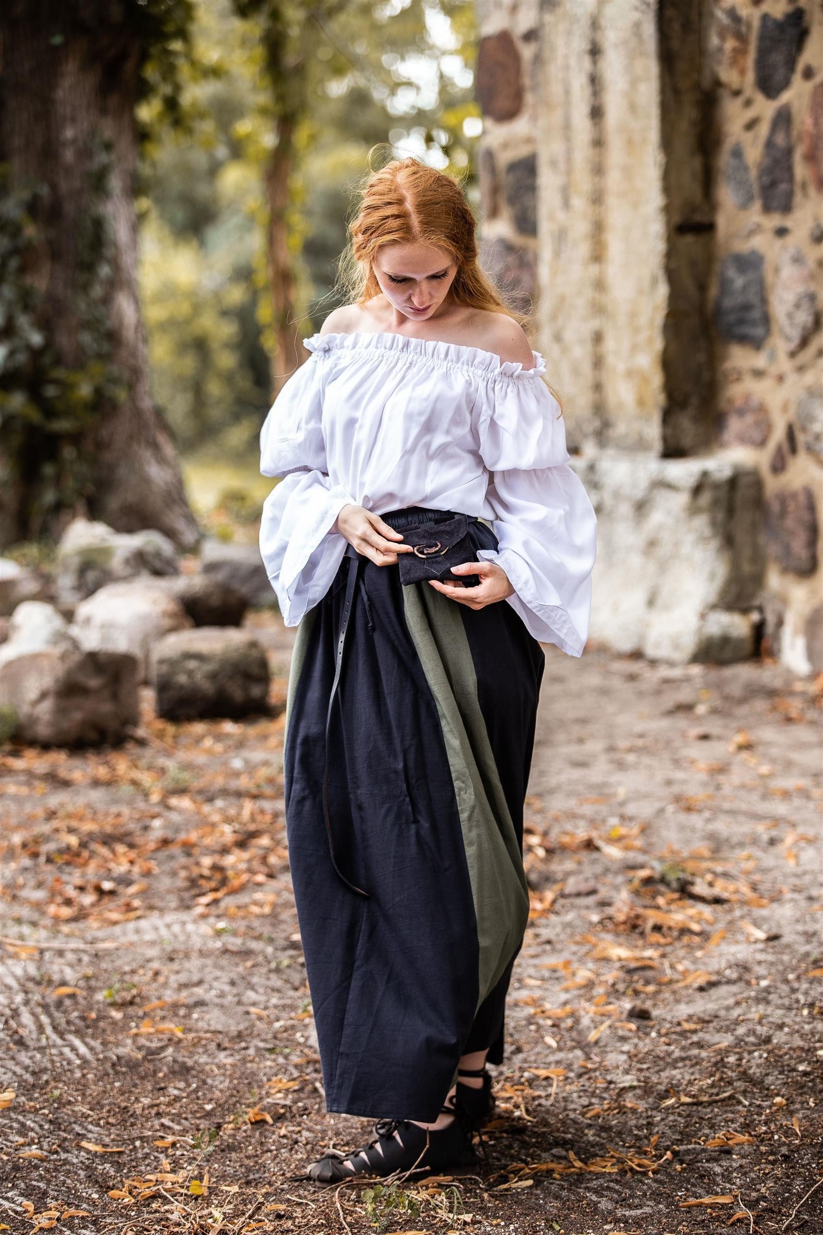 Leonardo Carbone Burgfräulein-Kostüm Mittelalterbluse "Emma" mit Carmenausschnitt, voluminöse Ärmel, seitliche Schlitze