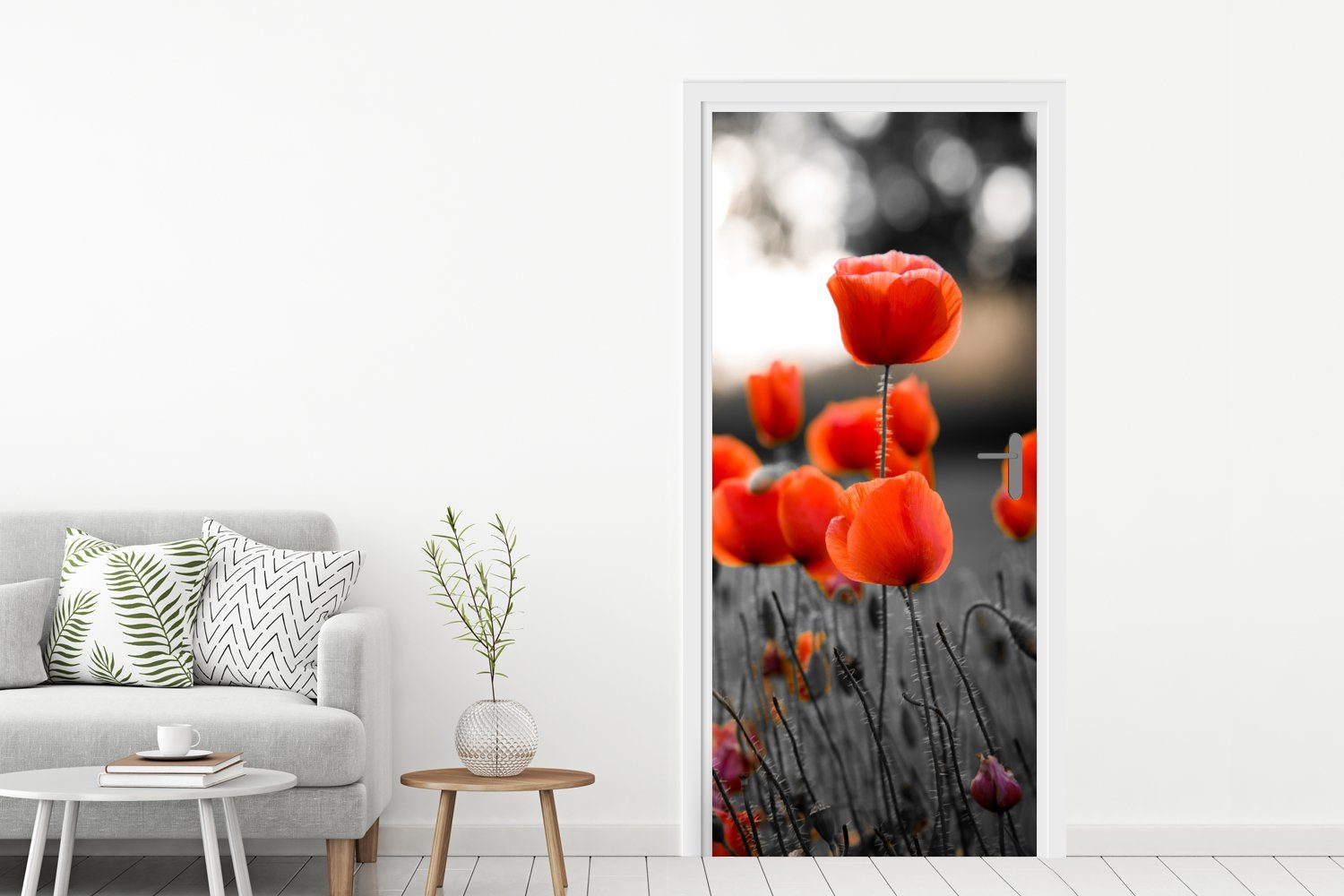 Matt, Mohnblumen weißem Hintergrund, Türtapete und MuchoWow St), 75x205 (1 für Tür, schwarzem Fototapete Rote cm vor bedruckt, Türaufkleber,